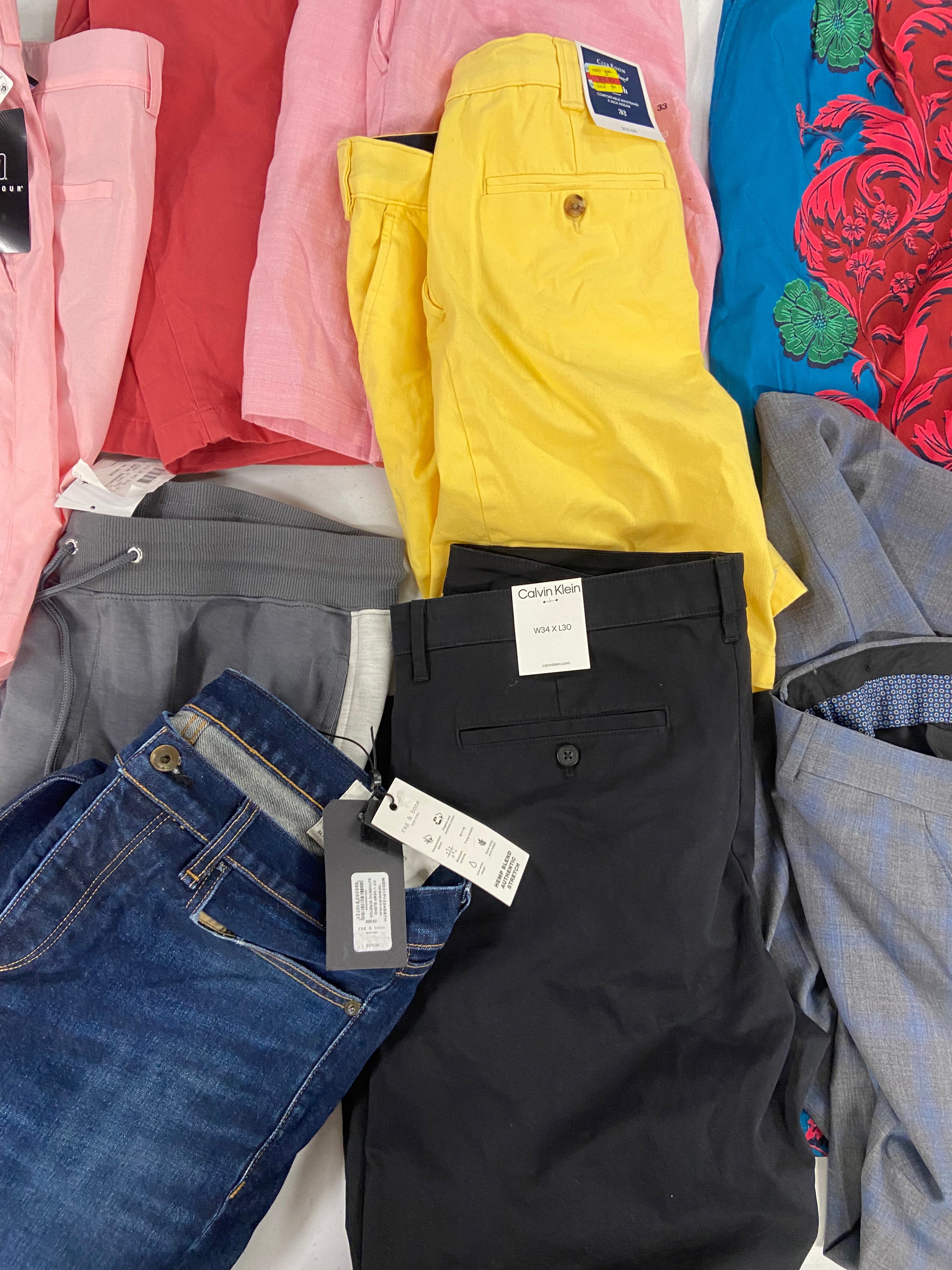 Men's Clothing Pants & Shorts Wholesale Lot, RAG & BONE, LAUREN RALPH LAUREN, PGA TOUR, CALVIN KLEIN, INC and more, 10 items, Shelf Pulls, MSRP $917