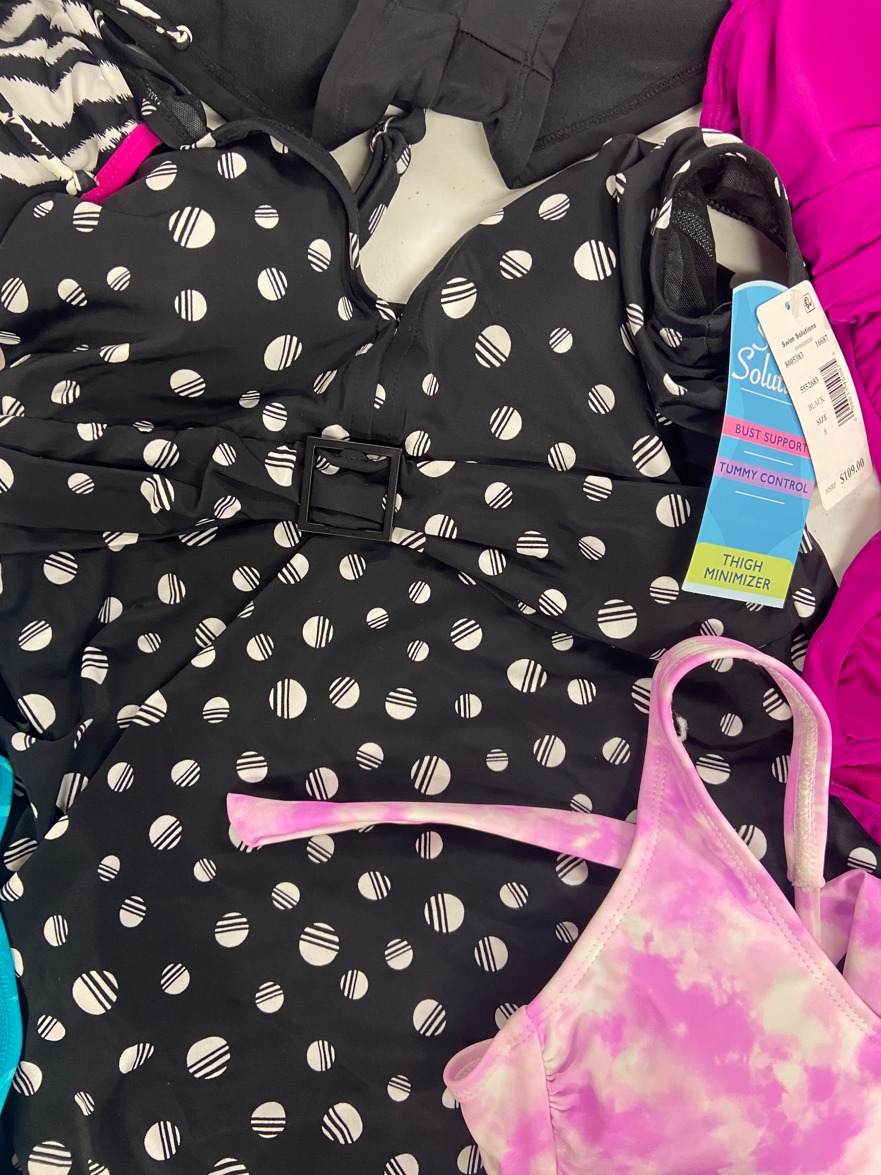 Women's Swimwear Wholesale Lot, RALPH LAUREN, NIKE, CARMEN MARC, ISLAND ESCAPE, SALT + COVE and more,16 items, Shelf Pulls, MSRP $697