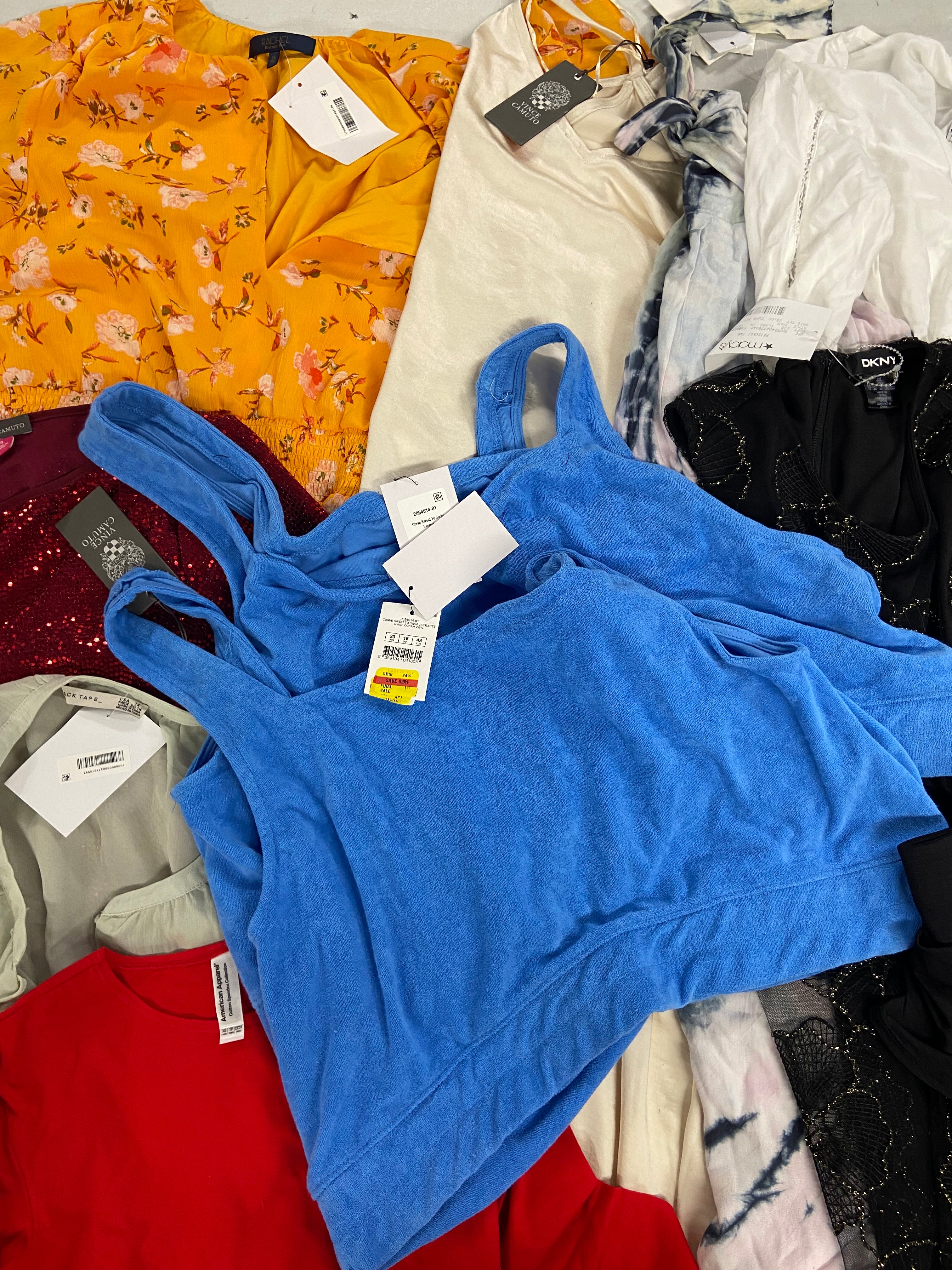 Women's Clothing Dress & Top Wholesale Lot, DKNY, LUCKY BRAND, SKECHERS, VINCE CAMUTO, RAVIYA and more, 13 items, Shelf Pulls, MSRP $813