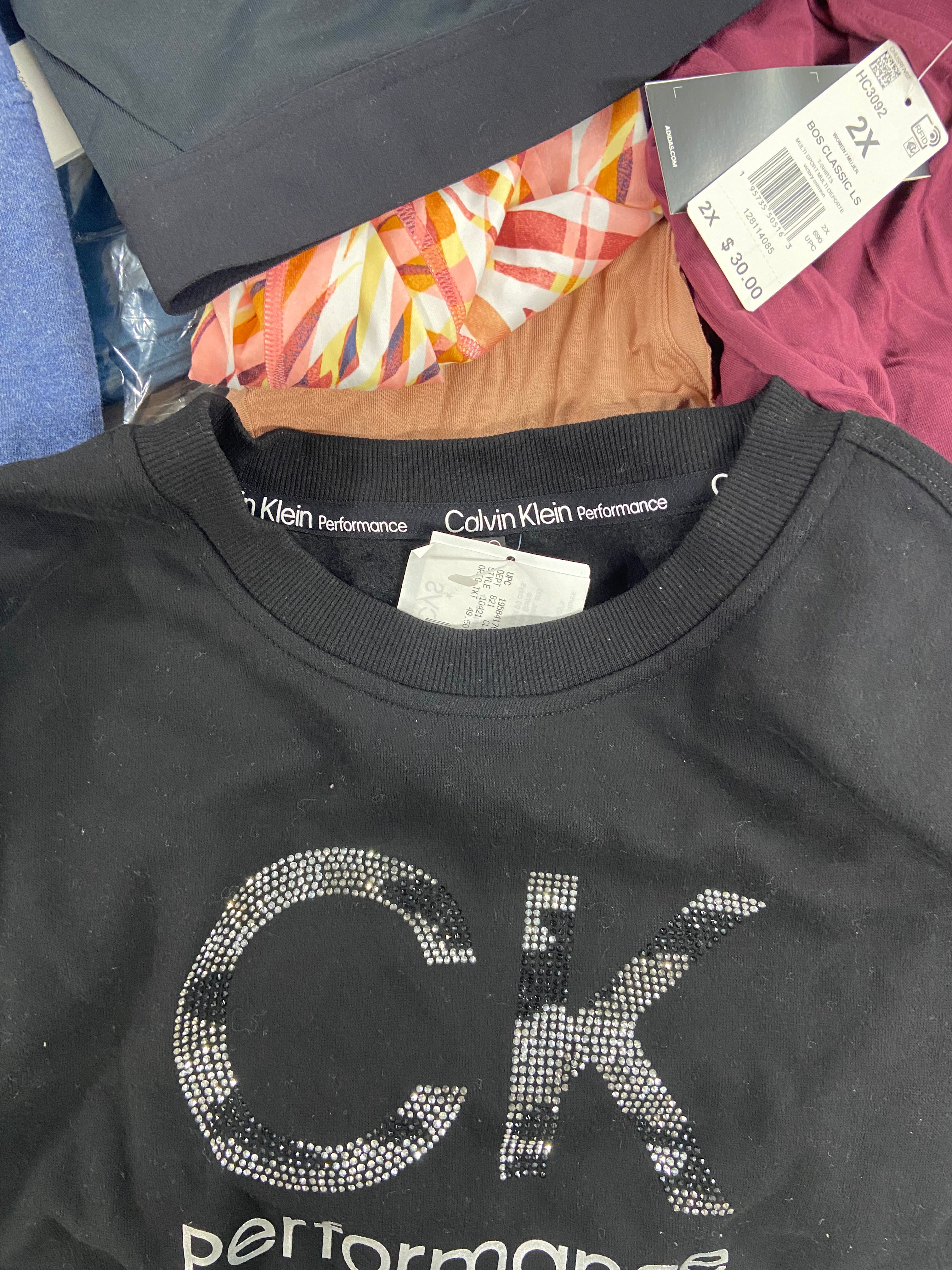 Women's Clothing Activewear Wholesale Lot, ADIDAS, CALVIN KLEIN, NIKE, IDEOLOGY and more, 21 items, Shelf Pulls, MSRP $715