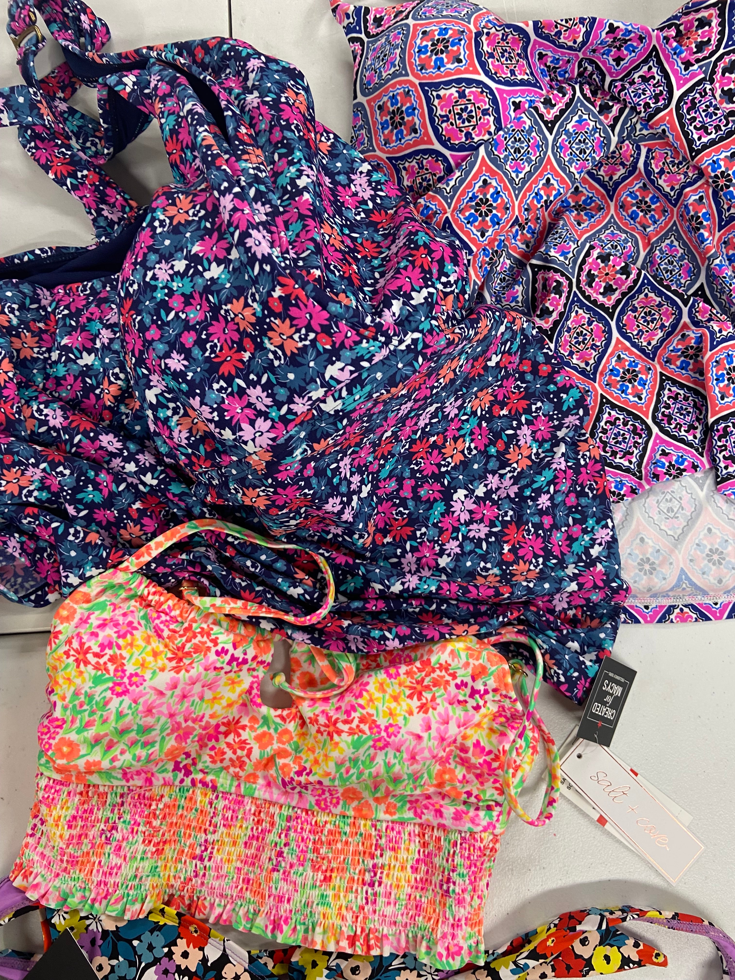 Women's Swimwear Wholesale Lot, NIKE, ISLAND ESCAPE, CALIFORNIA WAVES, SALT + COVE and more, 9 items, Shelf Pulls, MSRP $359