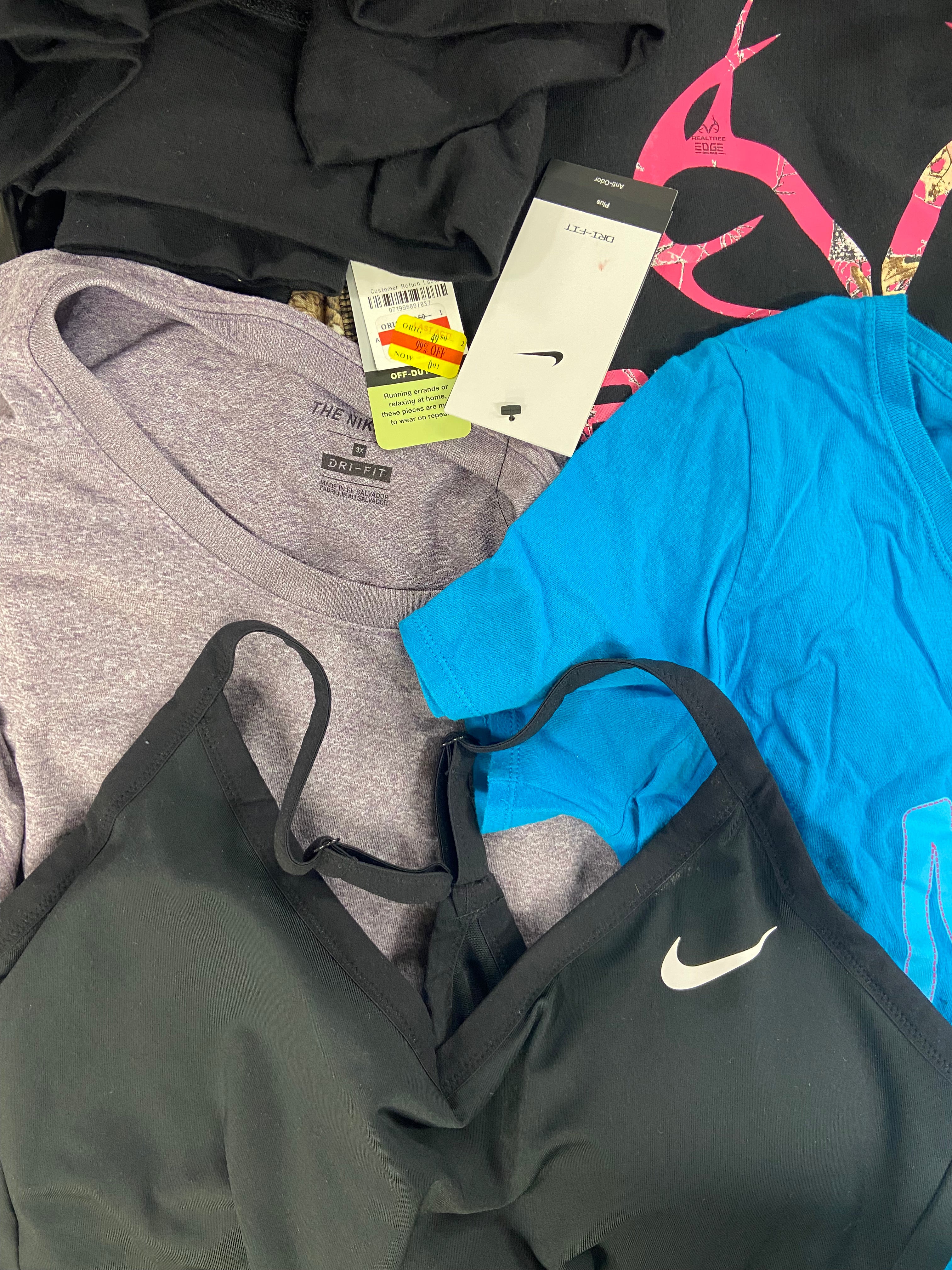 Women's Clothing Assorted Wholesale Lot, CALVIN KLEIN, CALVIN KLEIN, NIKE, CHARTER CLUB, REALTREE and more,  20 items, Shelf Pulls, MSRP $859