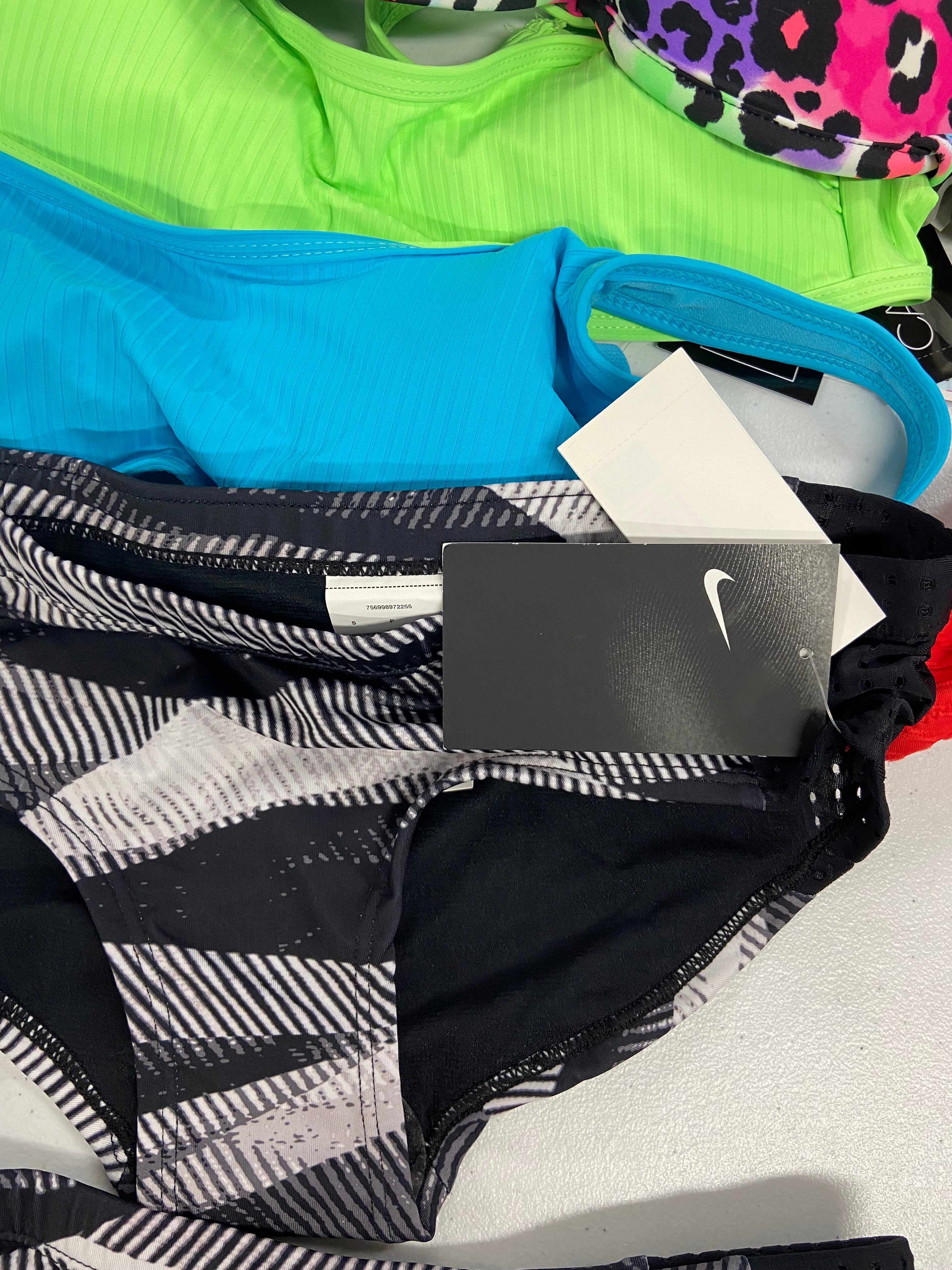 Women's Swimwear Wholesale Lot, NIKE, JESSICA SIMPSON, SALT + COVE, CALIFORNIA WAVES and more, 10 items, Shelf Pulls, MSRP $509