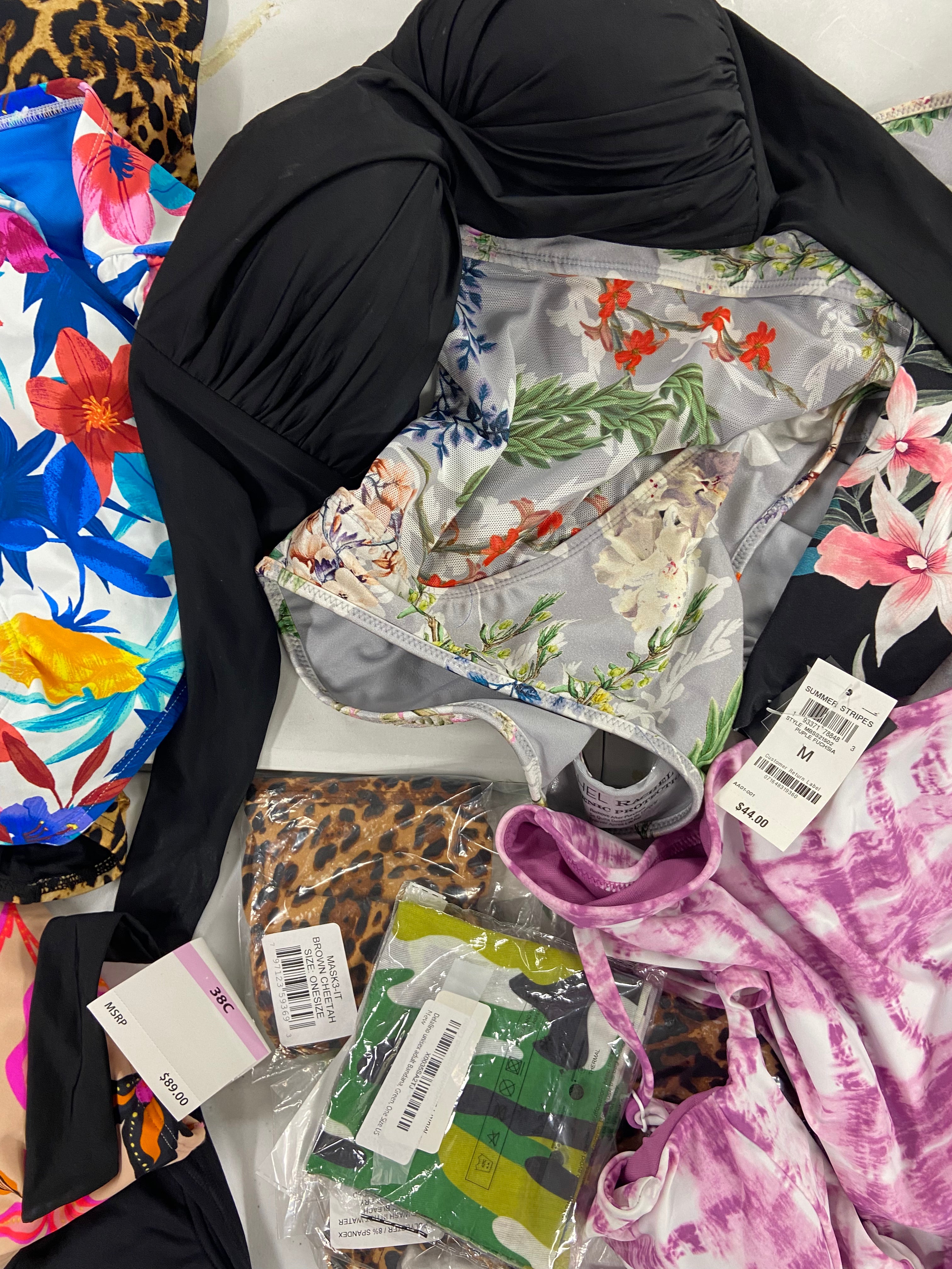 Women's Swimwear & Others Wholesale Lot, CALVIN KLEIN, MICHAEL KORS, COCO REEF, CALIFORNIA WAVES, ROD BEATTIE BLEU, RACHEL ROY and more, 21 items, Shelf Pulls, MSRP $1,008