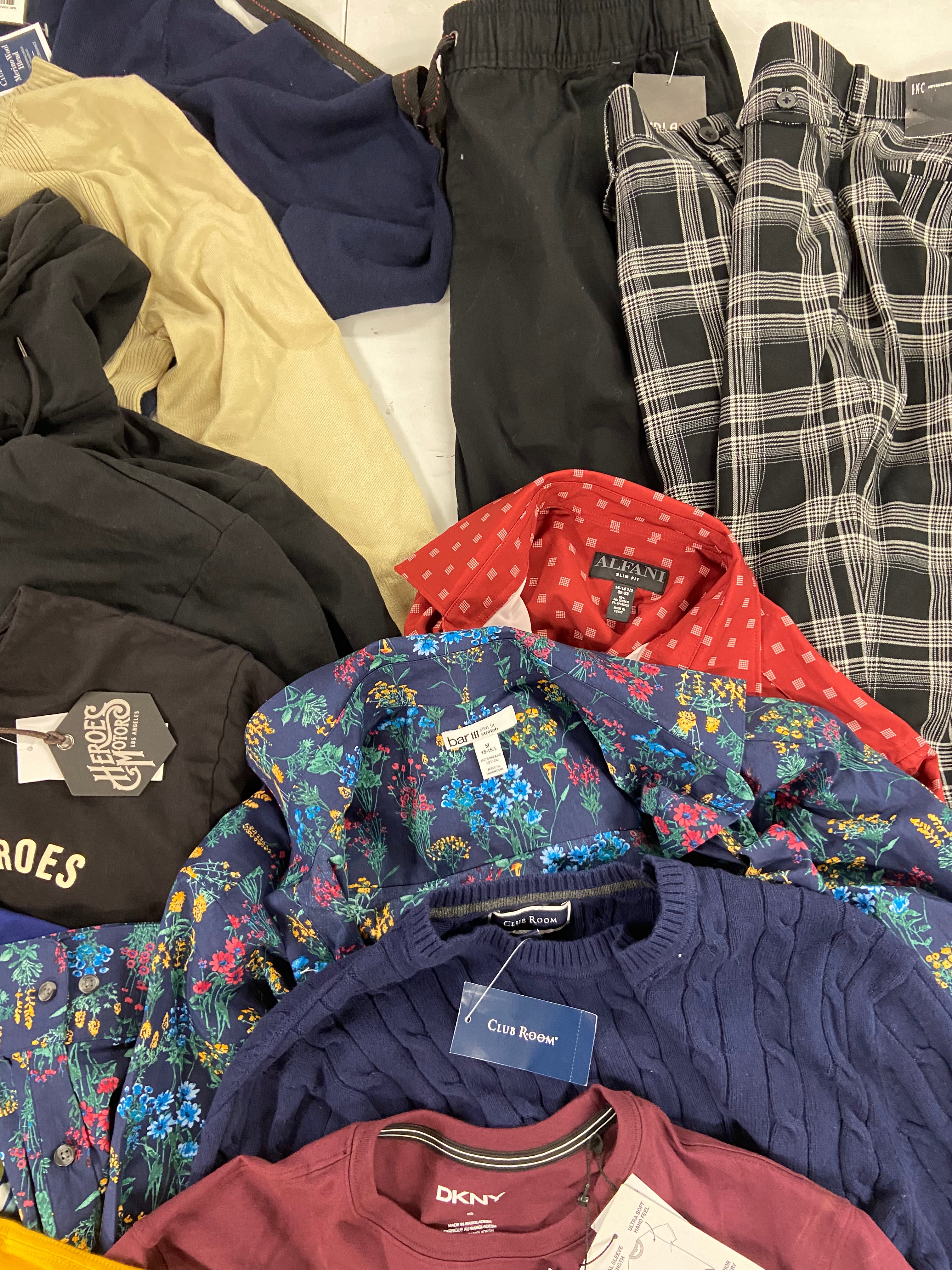 Men's Clothing Tops & Others Wholesale Lot, DKNY, REEF, PENDLETON, CLUB ROOM, HEROES, GALAXY and more, 14 items, Shelf Pulls, MSRP $686