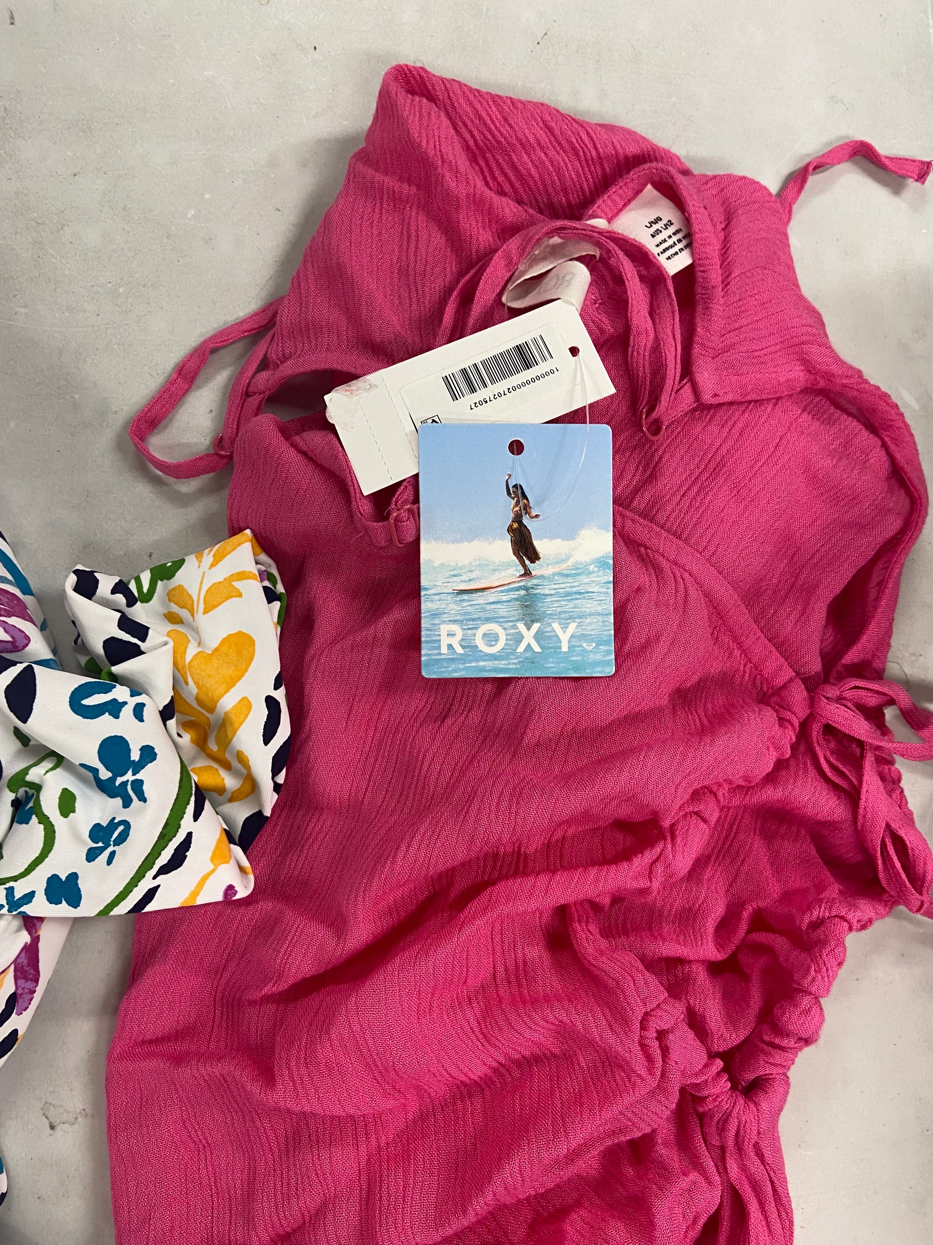Women's Swimwear Wholesale Lot, KATE SPADE, ROXY, COCO REEF, BECCA, AQUA, SWIM SOLUTIONS and more, 17 items, Shelf Pulls, MSRP $793