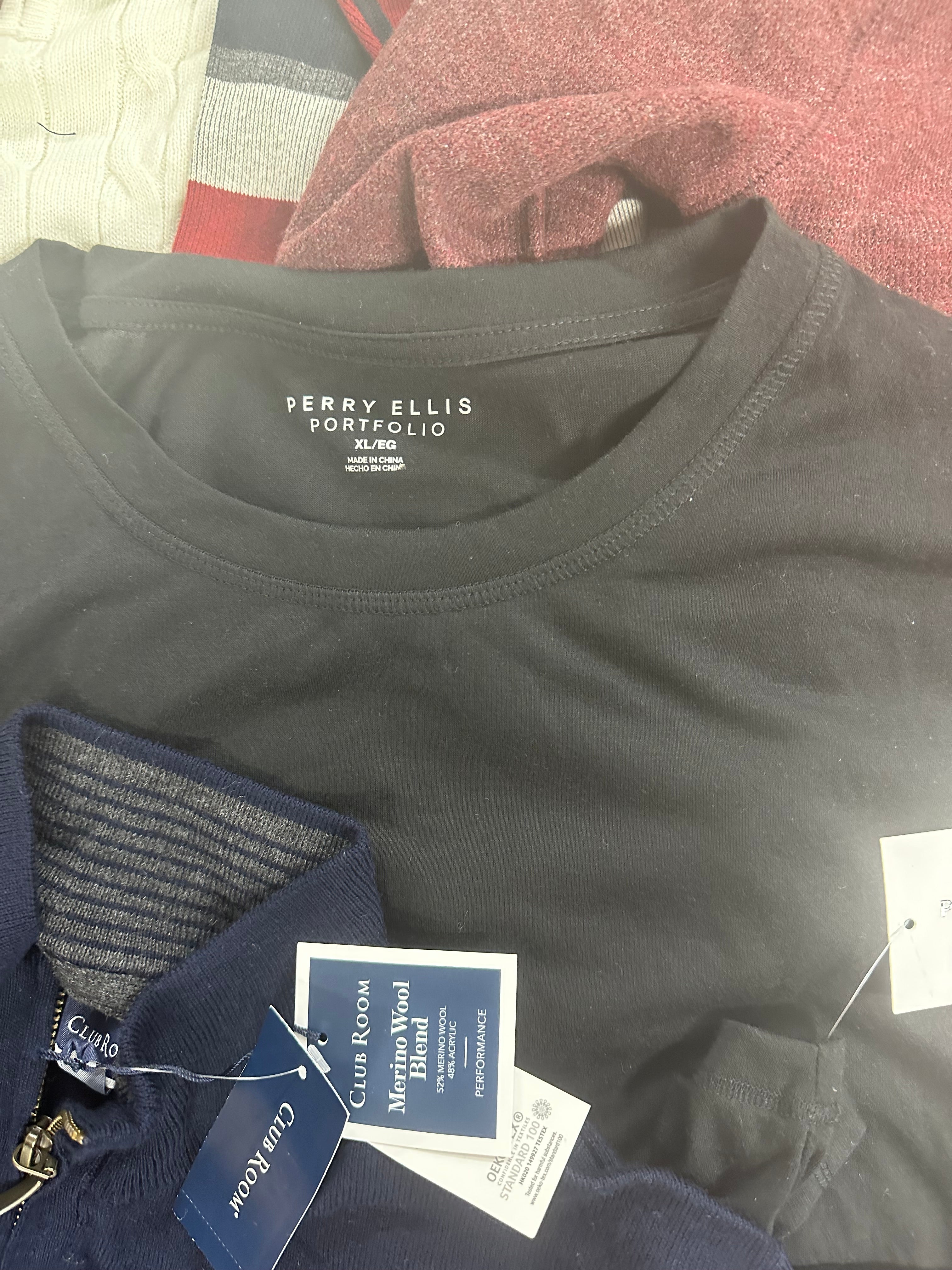 Men's Clothing Sweaters & Others, Wholesale Lot, BANANA REPUBLIC, PERRY ELLIS, CLUB ROOM, 10 items, Shelf Pulls, MSRP $646