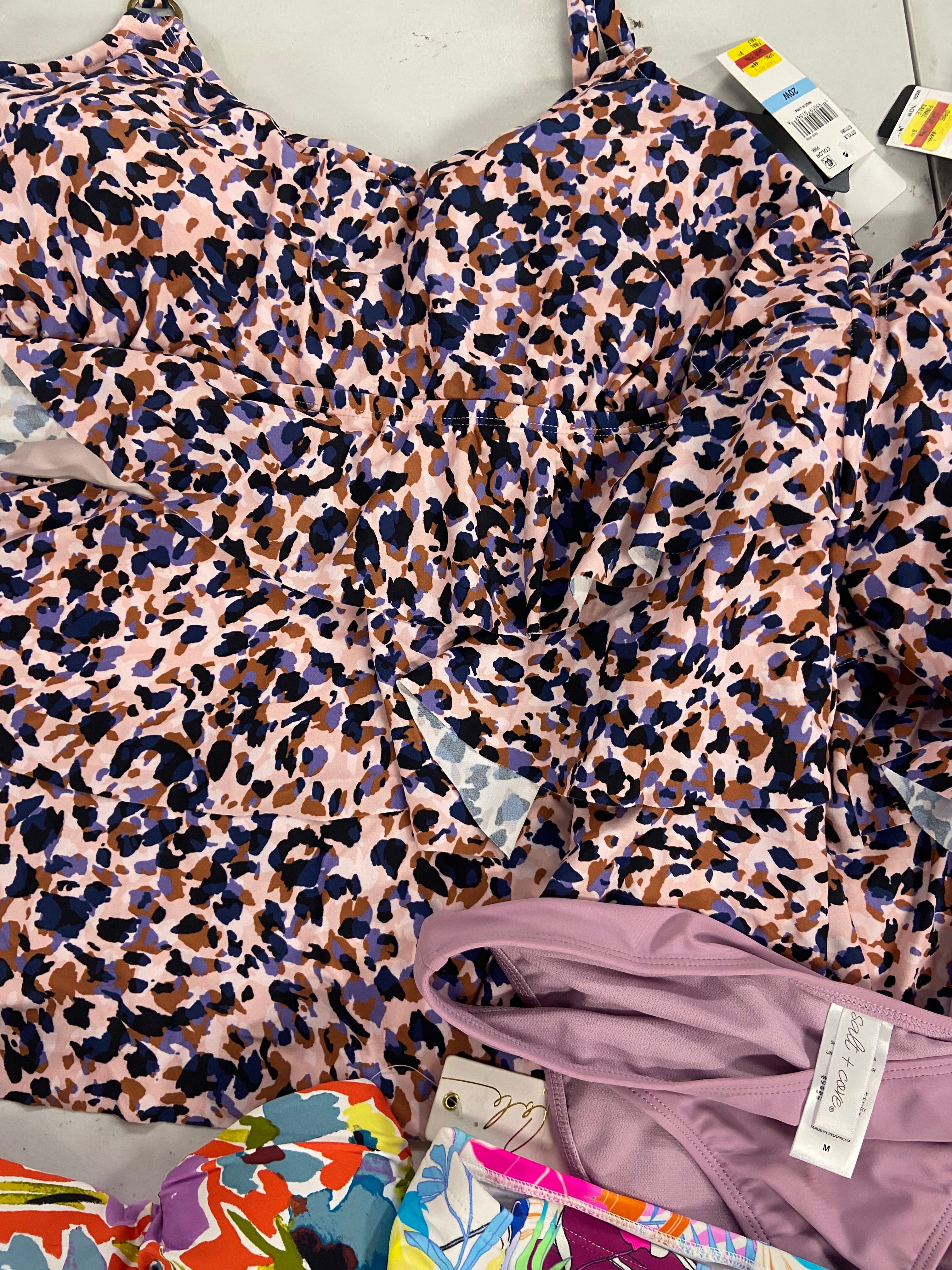 Women's Swimwear Wholesale Lot, NIKE, ANNE COLE, COLE OF CALIFORNIA and more, 12 items, Shelf Pulls, MSRP $591
