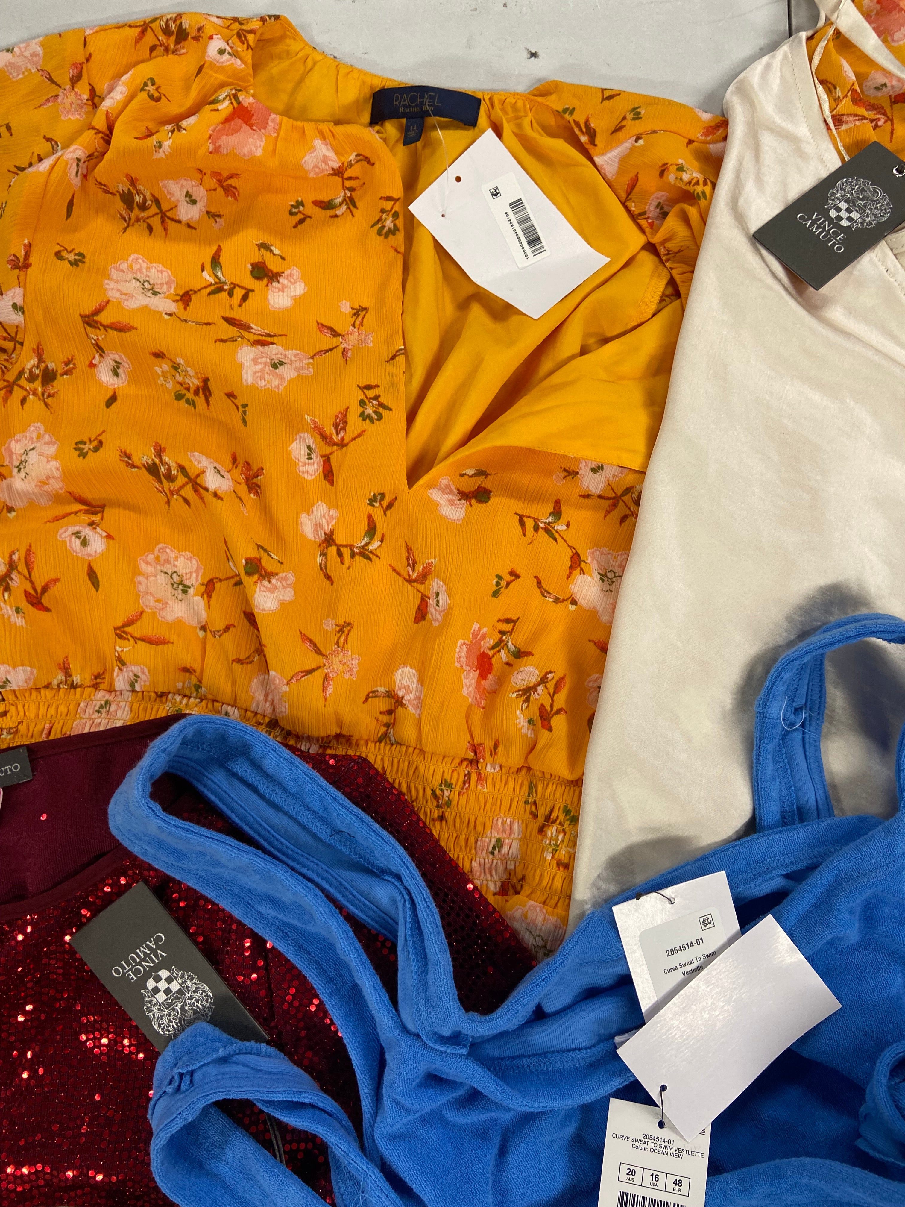Women's Clothing Dress & Top Wholesale Lot, DKNY, LUCKY BRAND, SKECHERS, VINCE CAMUTO, RAVIYA and more, 13 items, Shelf Pulls, MSRP $813