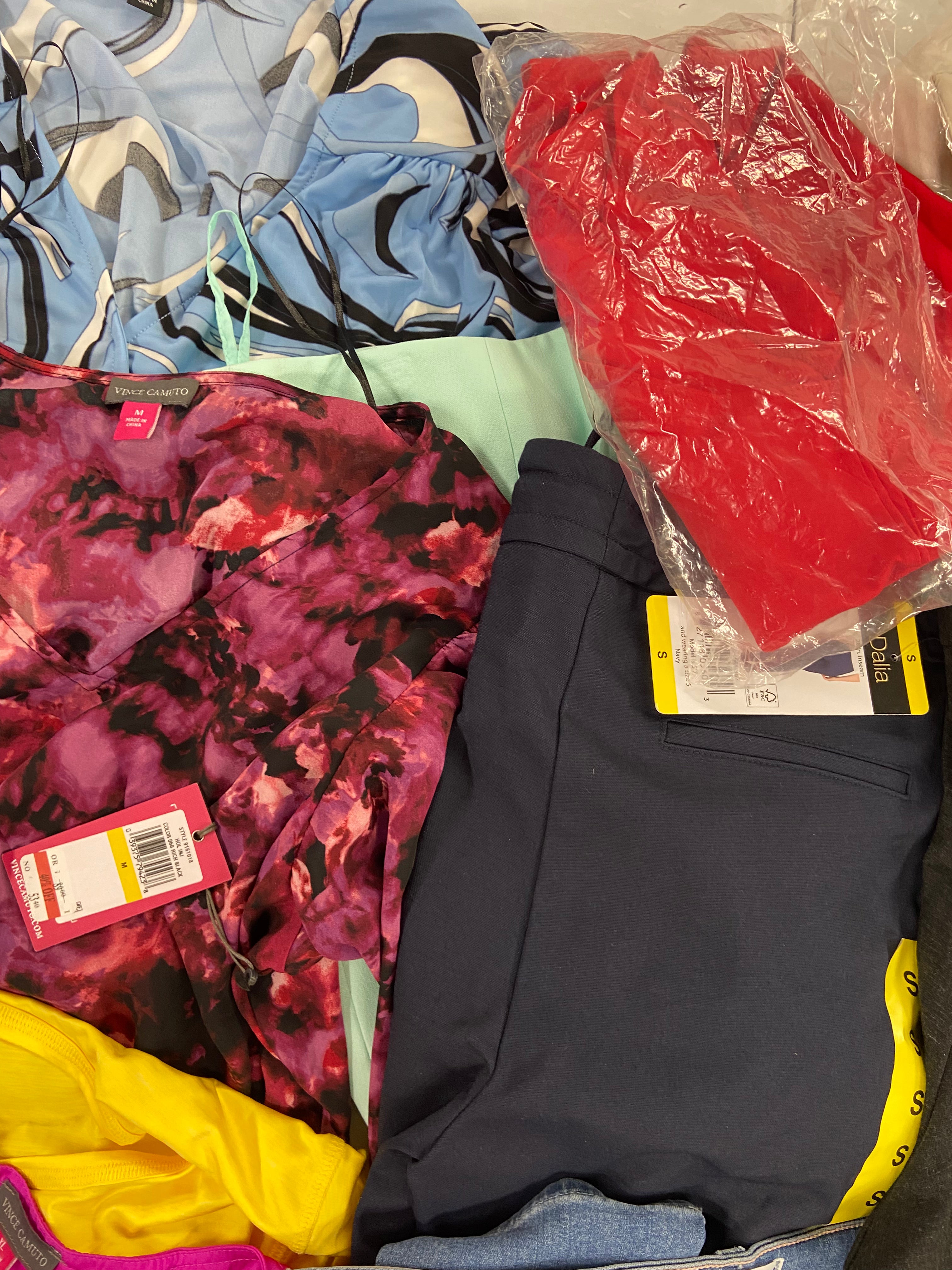 Women's Clothing Assorted Wholesale Lot, PAIGE, LAUREN RALPH LAUREN, TOMMY HILFIGER, THE NORTH FACE, MICHAEL KORS, VINCE CAMUTO and more, 19 items, Shelf Pulls, MSRP $1,141