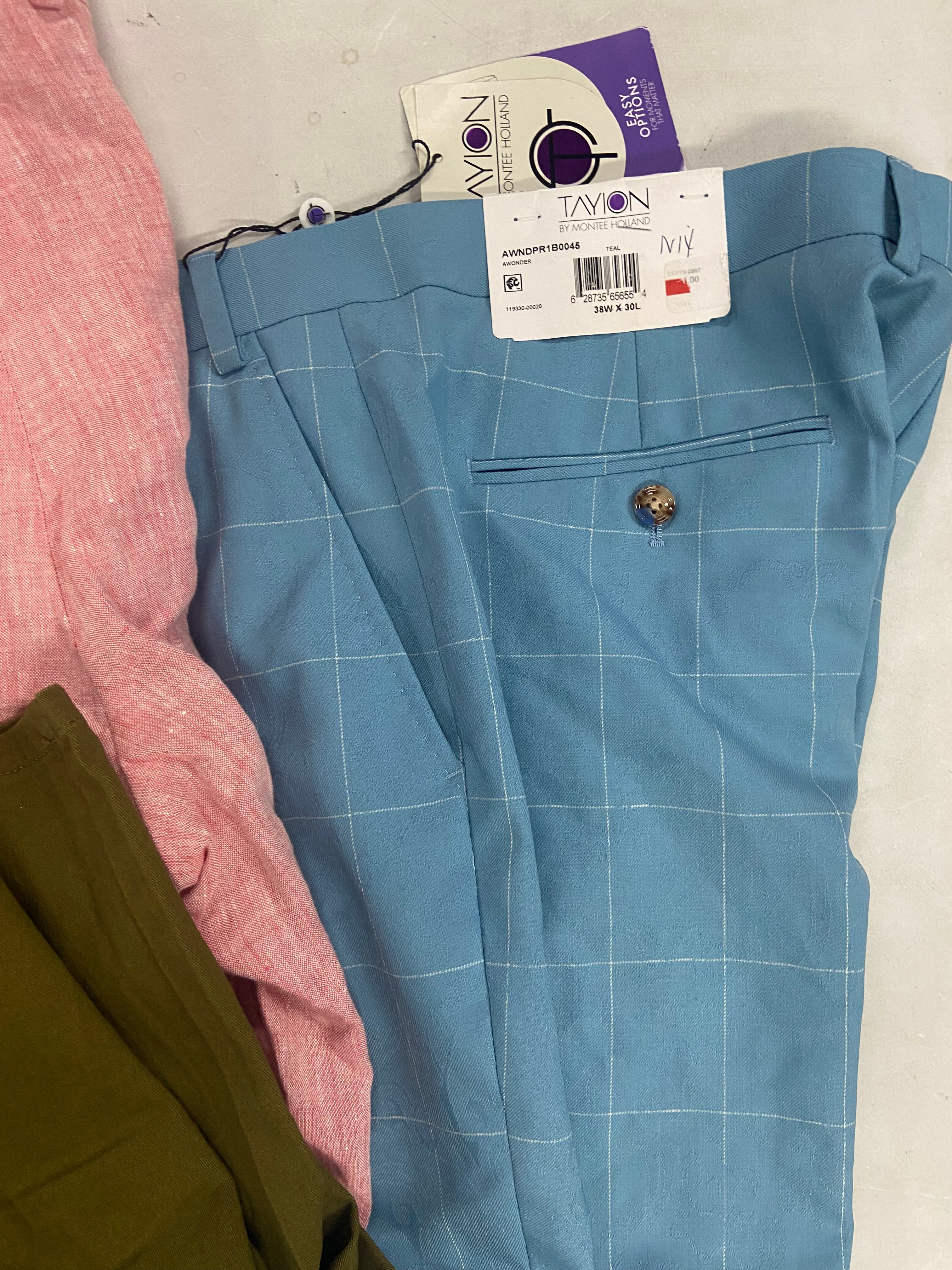 Men's Clothing Bottoms Wholesale Lot, POLO RALPH LAUREN, TAYION, WRANGLER, LEE and more, 9 items, Shelf Pulls, MSRP $835