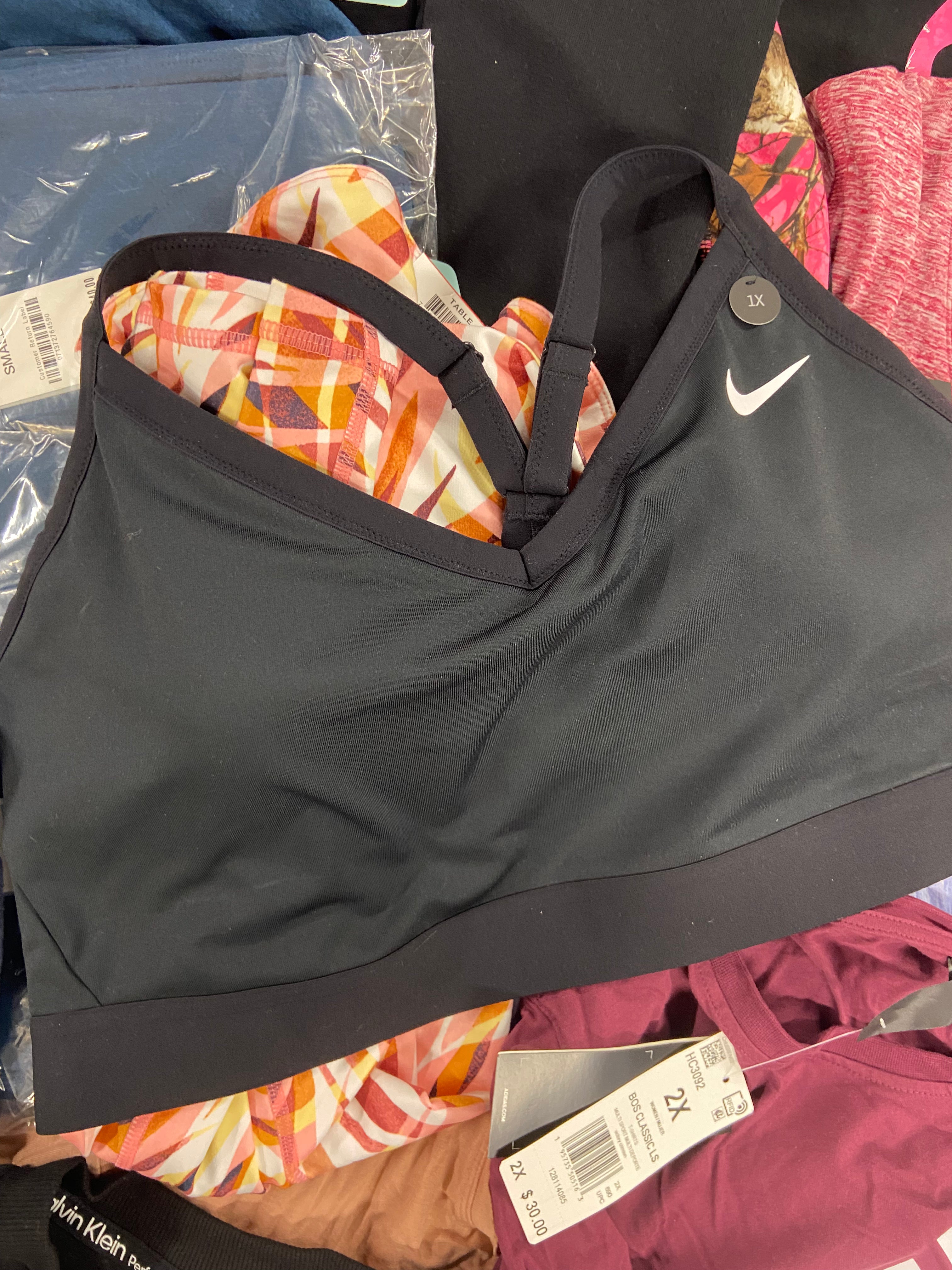 Women's Clothing Activewear Wholesale Lot, ADIDAS, CALVIN KLEIN, NIKE, IDEOLOGY and more, 21 items, Shelf Pulls, MSRP $715