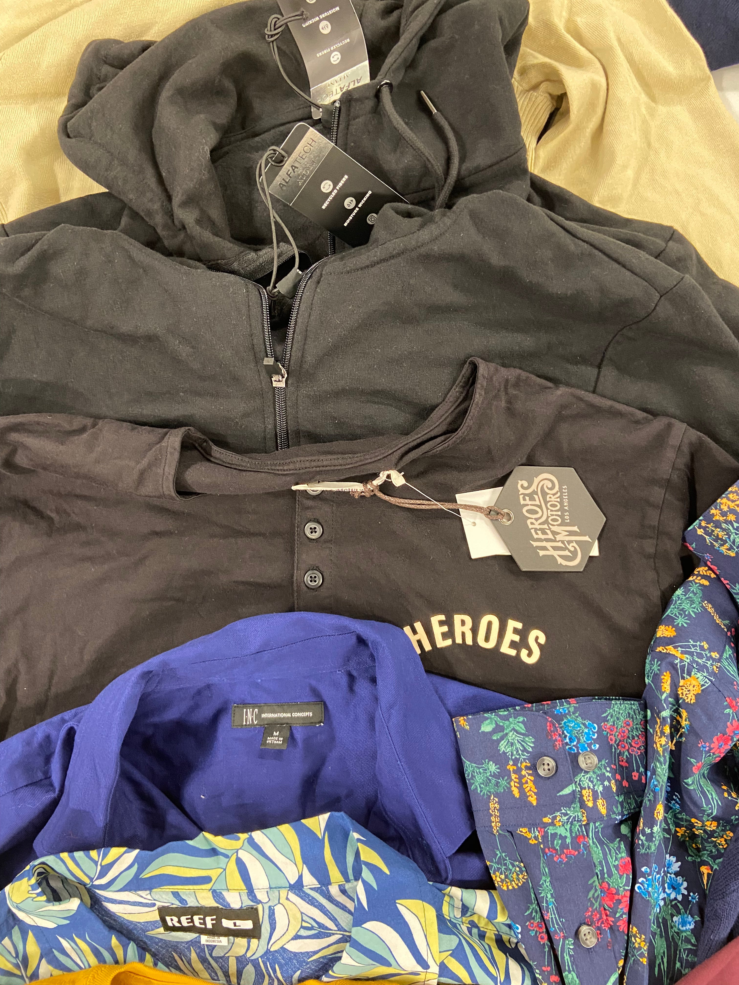 Men's Clothing Tops & Others Wholesale Lot, DKNY, REEF, PENDLETON, CLUB ROOM, HEROES, GALAXY and more, 14 items, Shelf Pulls, MSRP $686