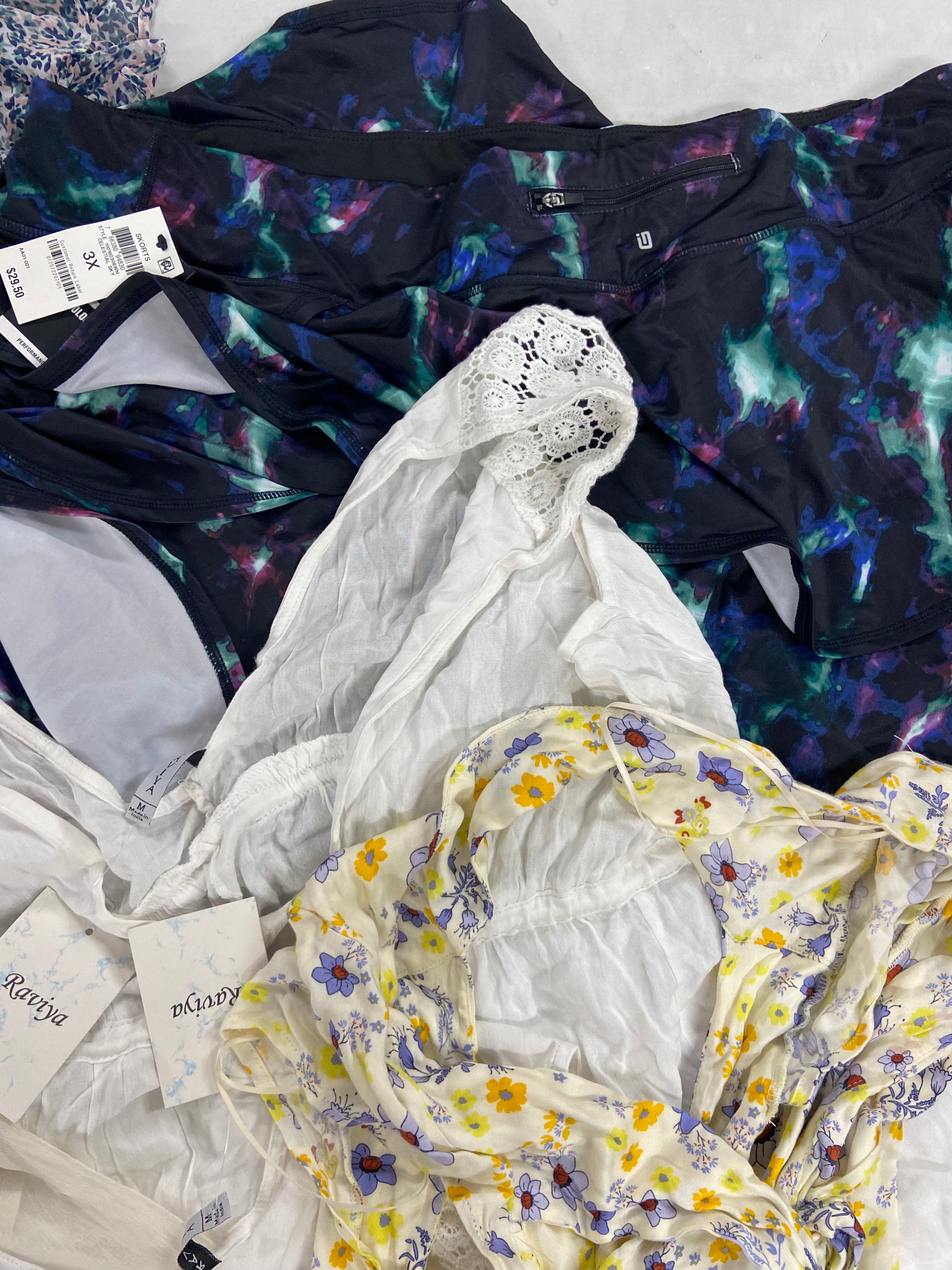 Women's Clothing Assorted Wholesale Lot, ADIDDAS, SKECHERS, VINCE CAMUTO, RAVIYA and more, 11 items, Shelf Pulls, MSRP $687