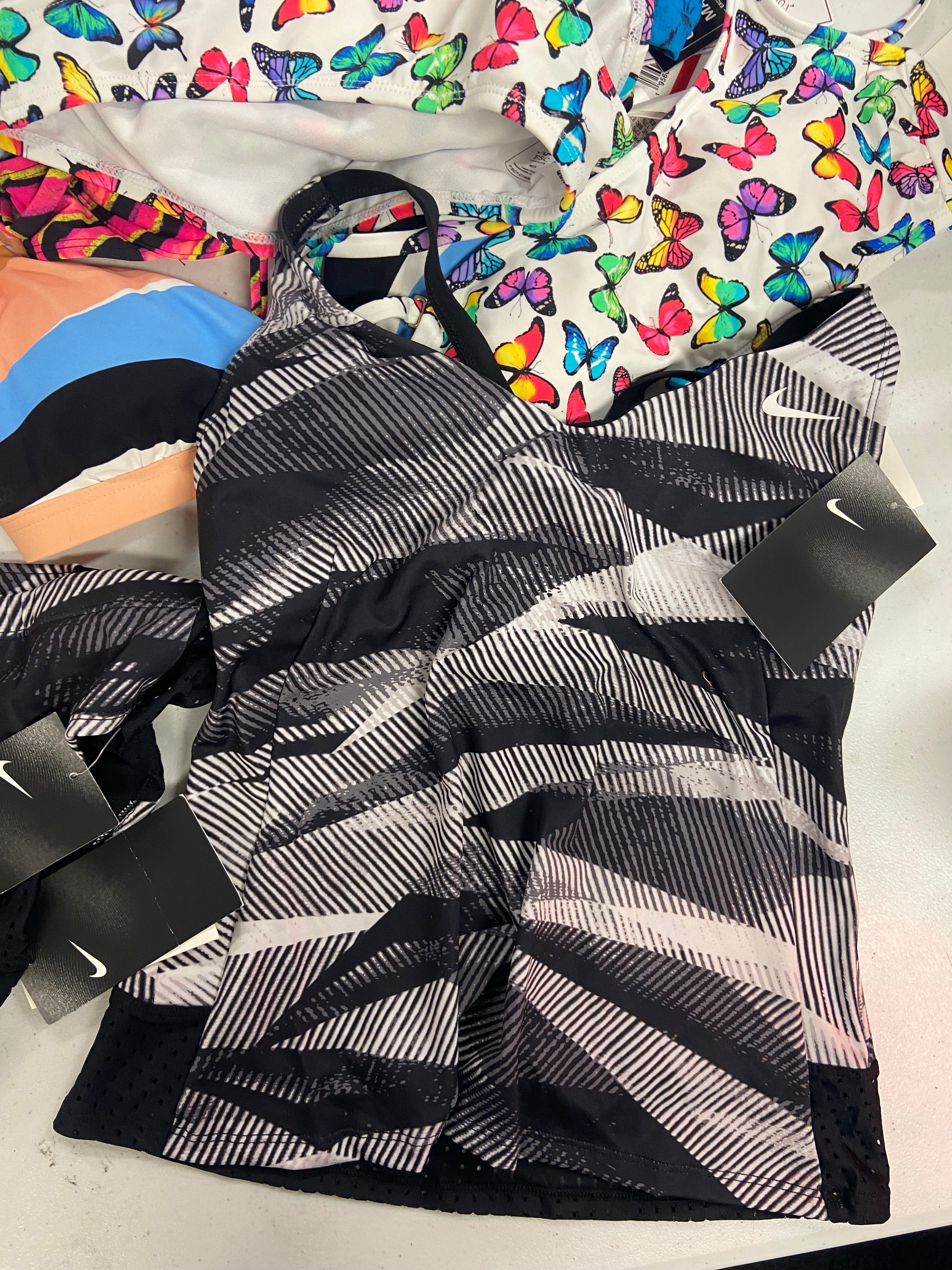 Women's Swimwear Wholesale Lot, LAUREN RALPH LAUREN, NIKE, ROXY, KATE SPADE, LA MODA, SOLUNA and more, 24 items, Shelf Pulls, MSRP $926
