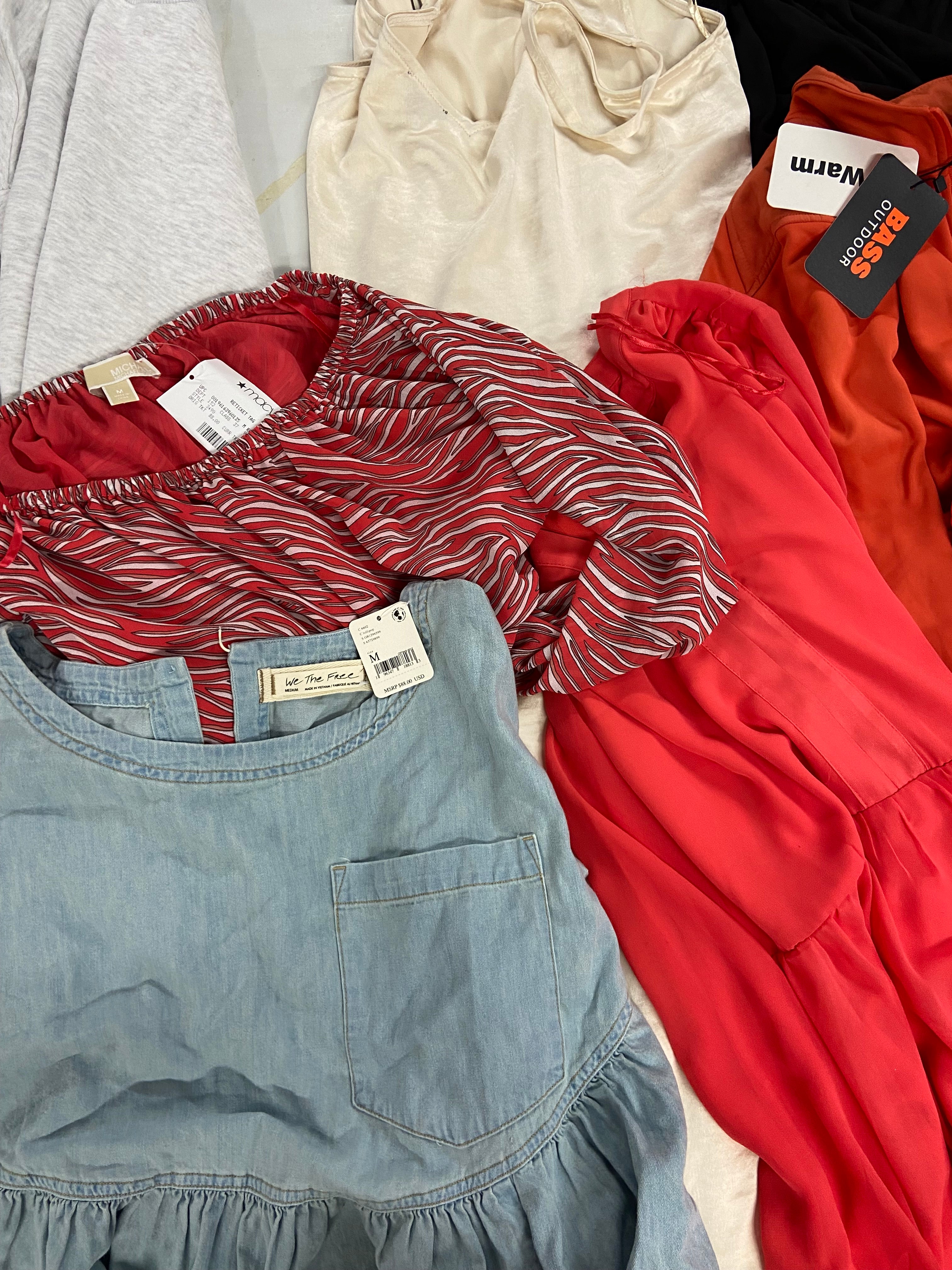 Women's Clothing Tops & Dresses Wholesale Lot, DKNY, MICHAEL KORS, FREE PEOPLE, VINCE CAMUTO, BASS OUTDOOR and more, 9 items, Shelf Pulls, MSRP $679