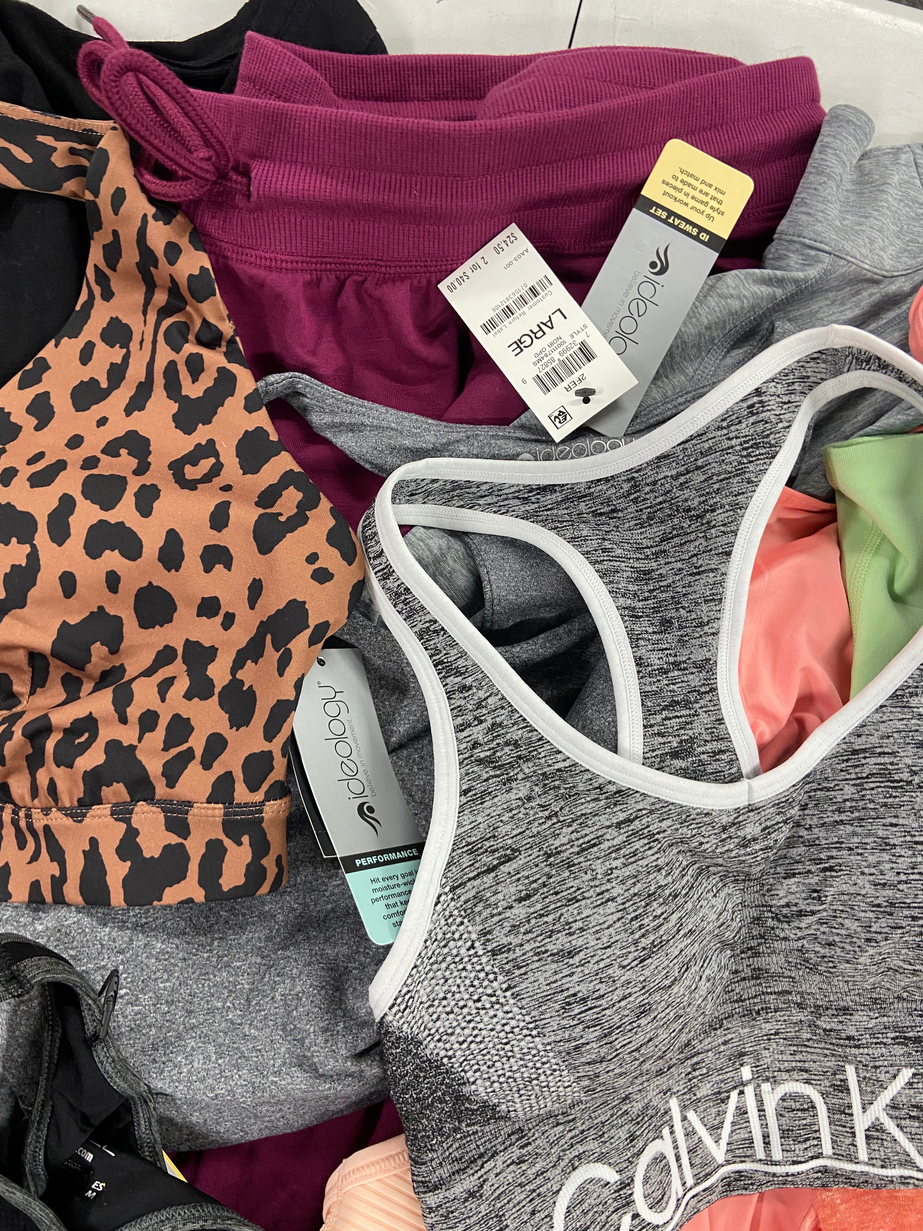 Women's Activewear Clothing Assorted Wholesale Lot, NIKE, CALVIN KLEIN, RONHILL and more, 19 items, Shelf Pulls, MSRP $726