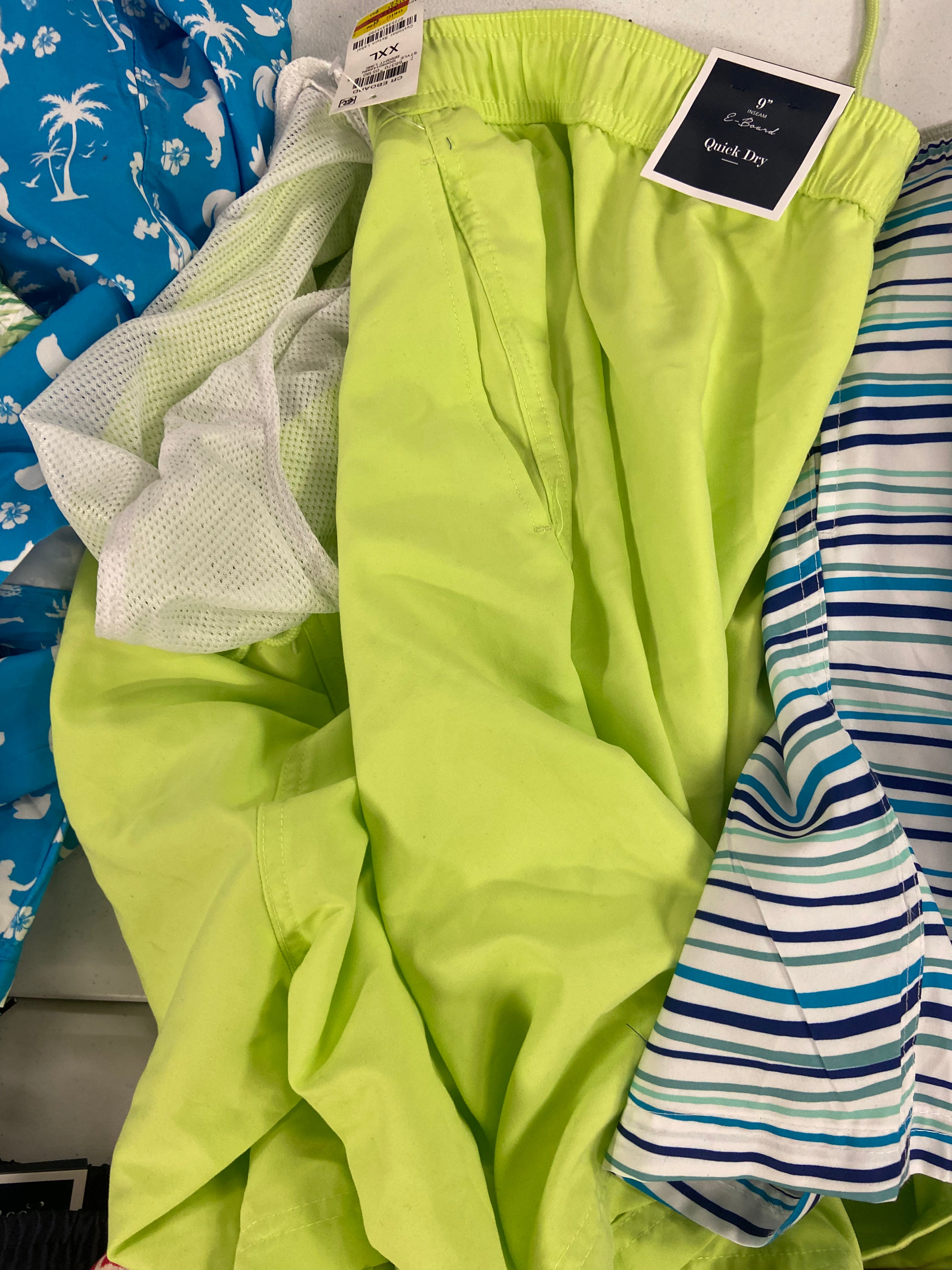 Men's Swimwear Wholesale Lot, CALVIN KLEIN, INC, CLUB ROOM, 15 items, Shelf Pulls, MSRP $689