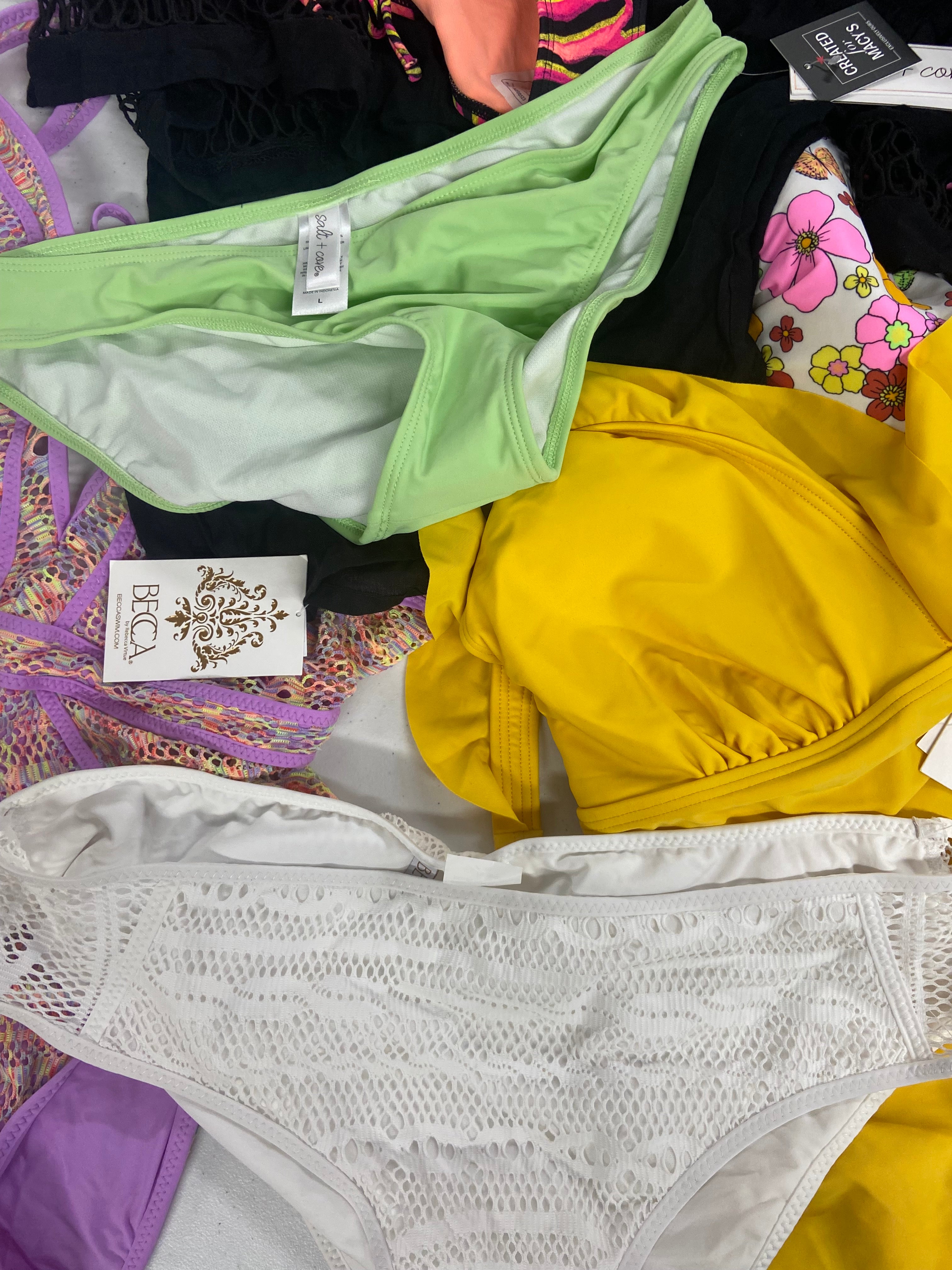 Women's Swimwear Wholesale Lot, BECCA, DKNY, ROD BEATTIE BLEU, RAISINS PLUS, RAVIYA and more, 17 items, Shelf Pulls, MSRP $813
