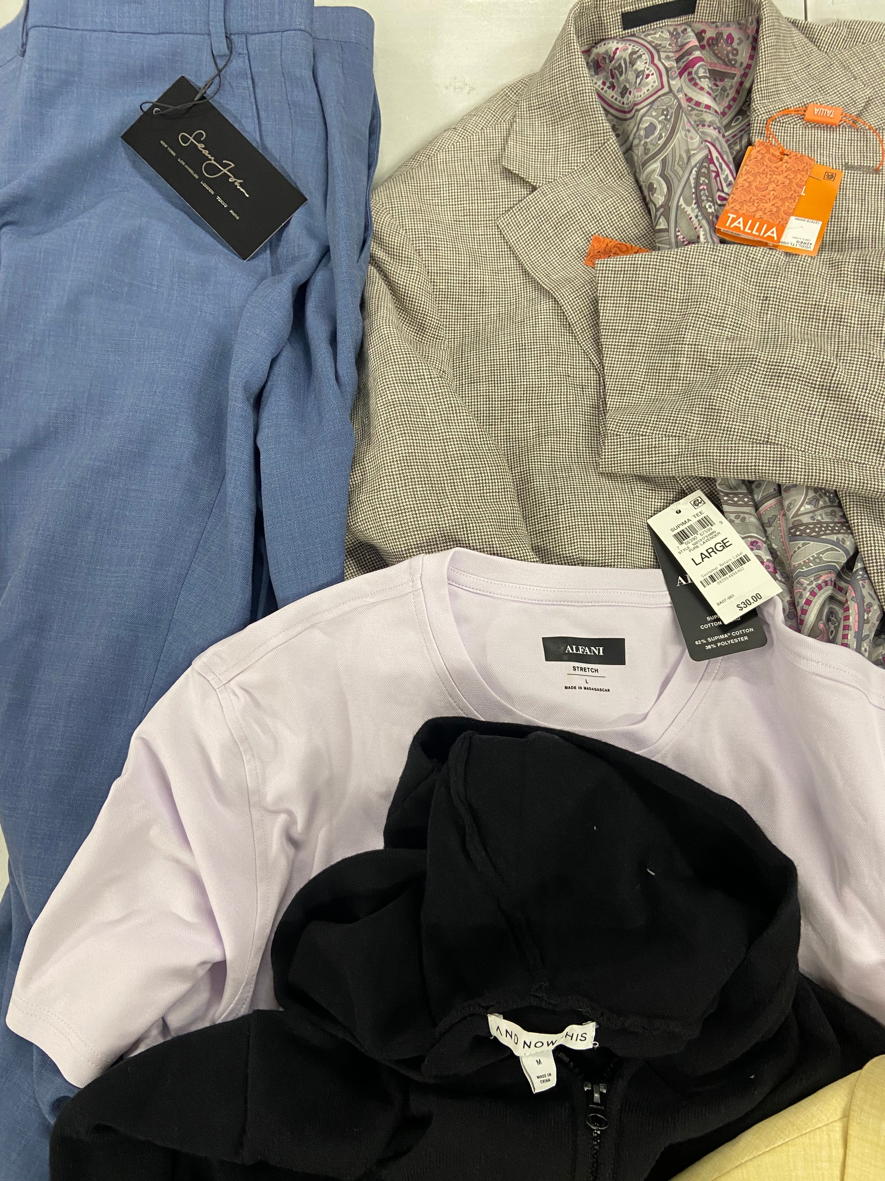 Men's Clothing Assorted Wholesale Lot, SEAN JOHN, TALLIA, NOW AND THIS, CLUB ROOM and more, 8 items, Shelf Pulls, MSRP $1,105