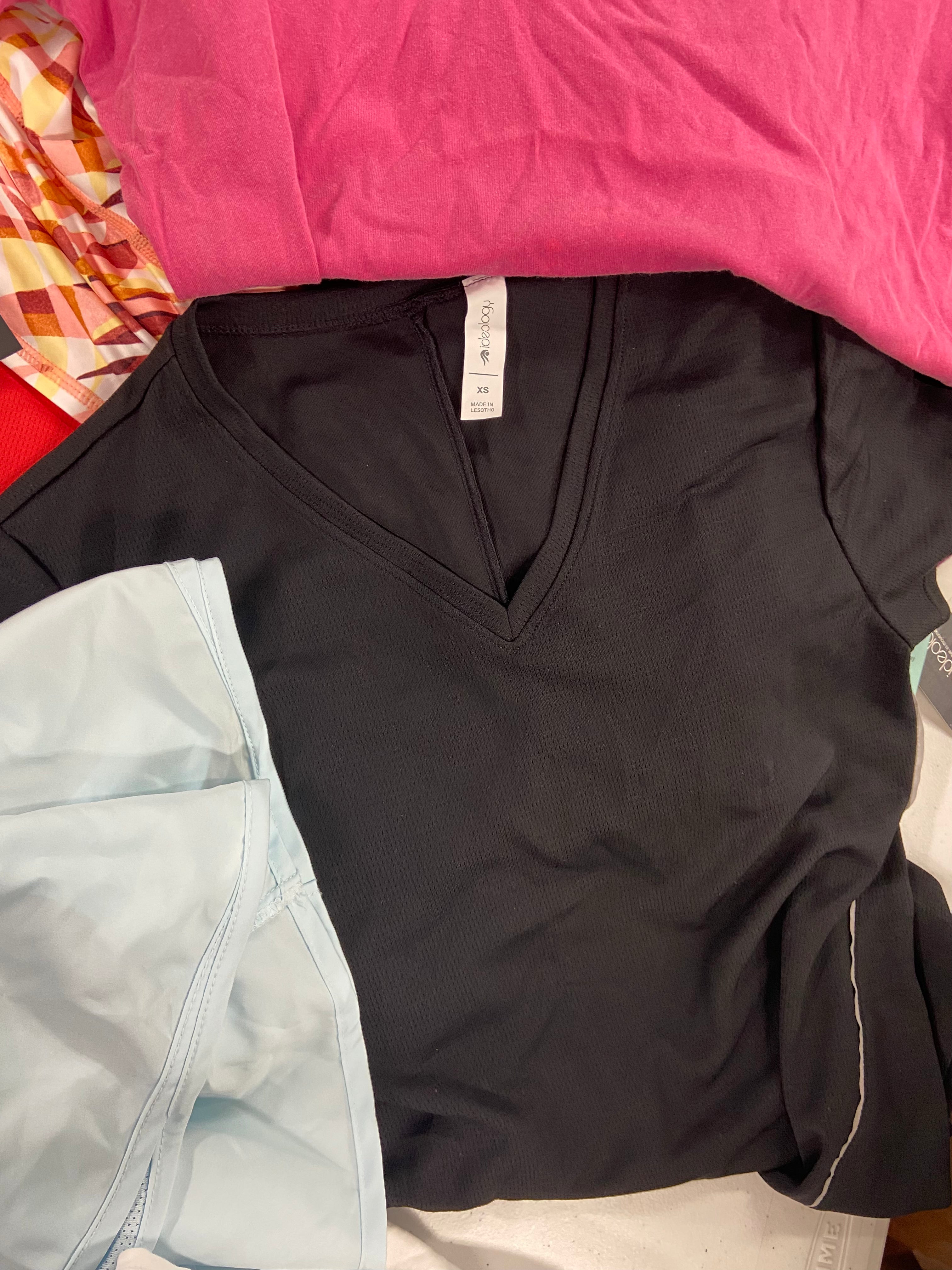 Women's Clothing Activewear Wholesale Lot, NIKE, UNDER ARMOUR, ADIDAS, CK PERFORMANCE, IDEOLOGY,  22 items, Shelf Pulls, MSRP $637
