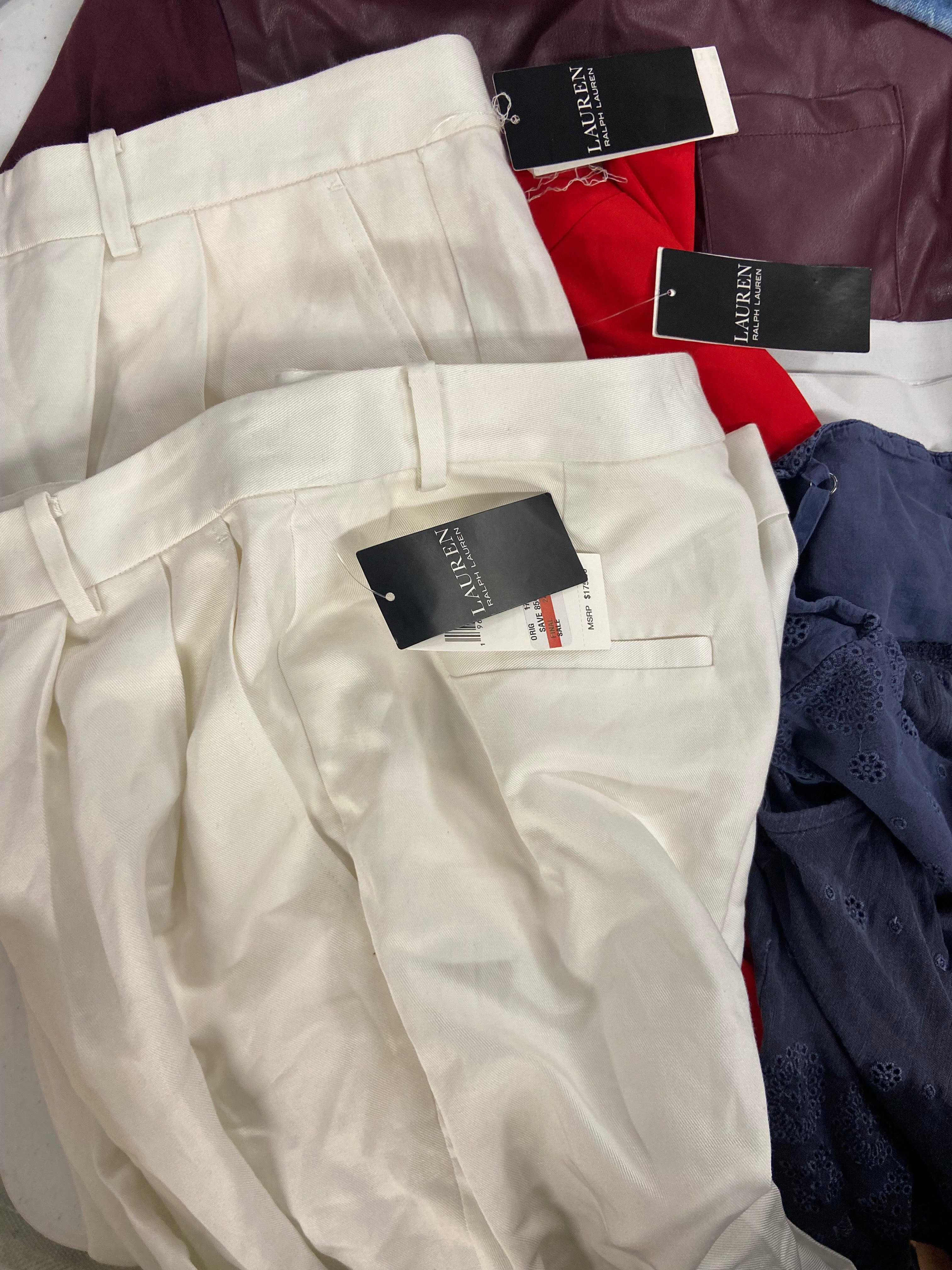 Women's Clothing Assorted Wholesale Lot, LAUREN RALPH LAUREN, LUCKY BRAND, CALVIN KLEIN, AMERICAN APPAREL, FREE PEOPLE and more, 13 items, Shelf Pulls, MSRP $1,053
