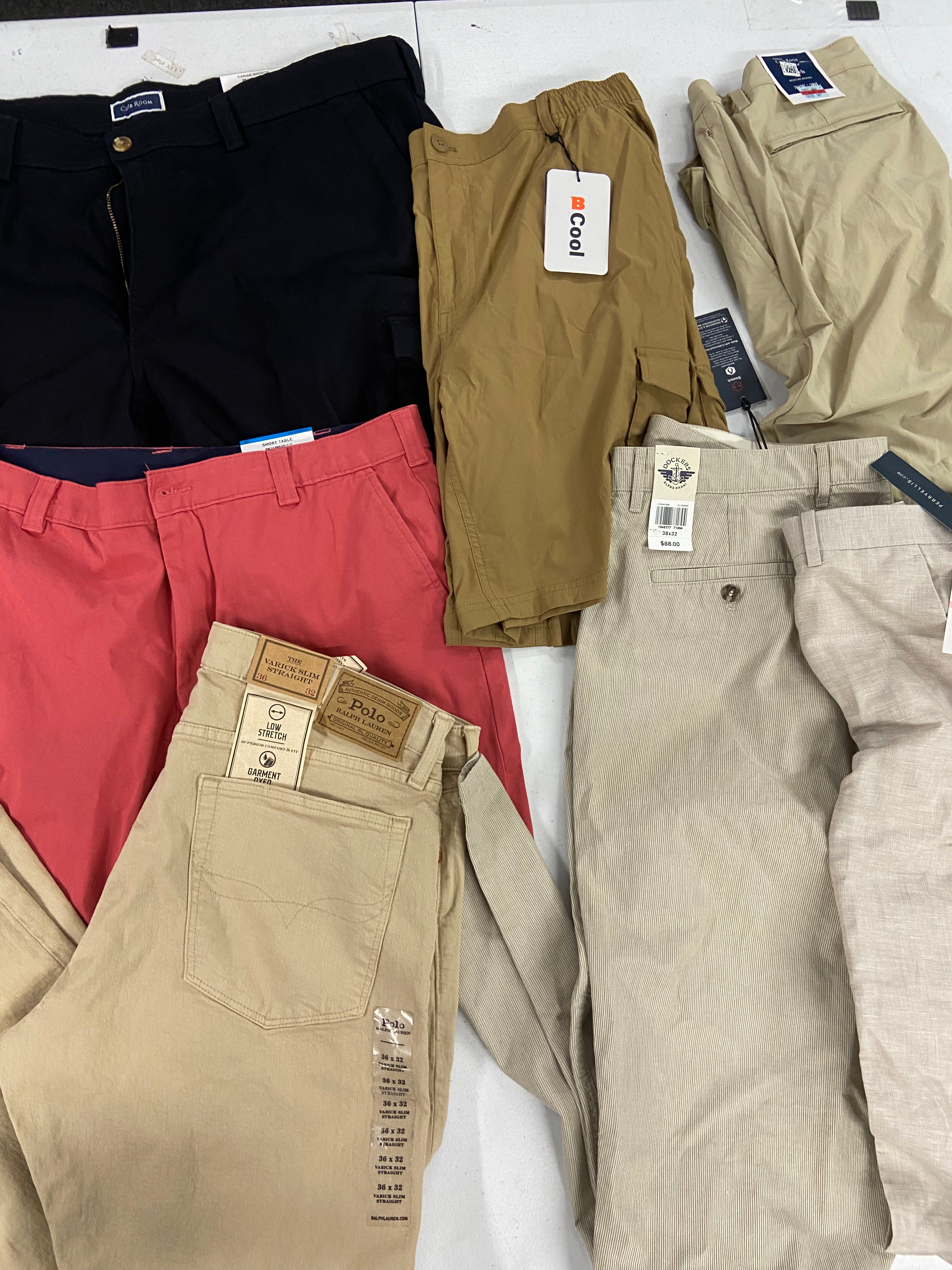Men's Clothing Pants & Shorts Wholesale Lot, POLO RALPH LAUREN, DOCKERS, BASS OUTDOOR, PERRY ELLIS, CLUB ROOM, 7 items, Shelf Pulls, MSRP $517
