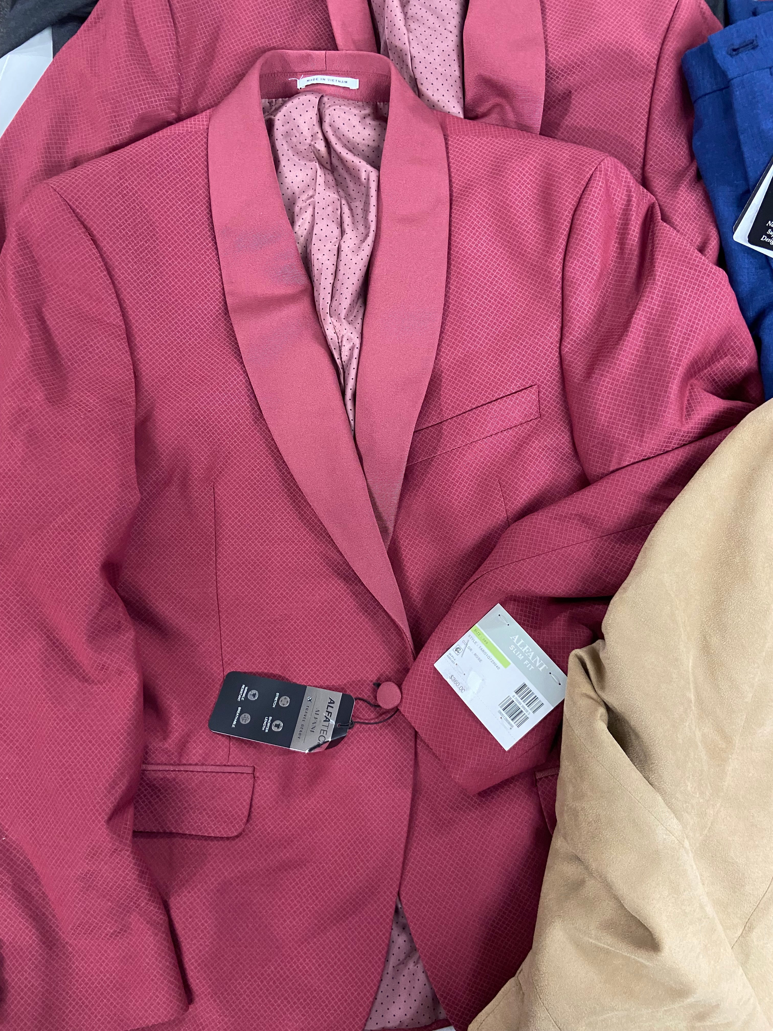 Men's Clothing Blazers Wholesale Lot, ARMANI EXCHANGE, LAUREN RALPH LAUREN, ALFANI, 6 items, Shelf Pulls, MSRP $2,110