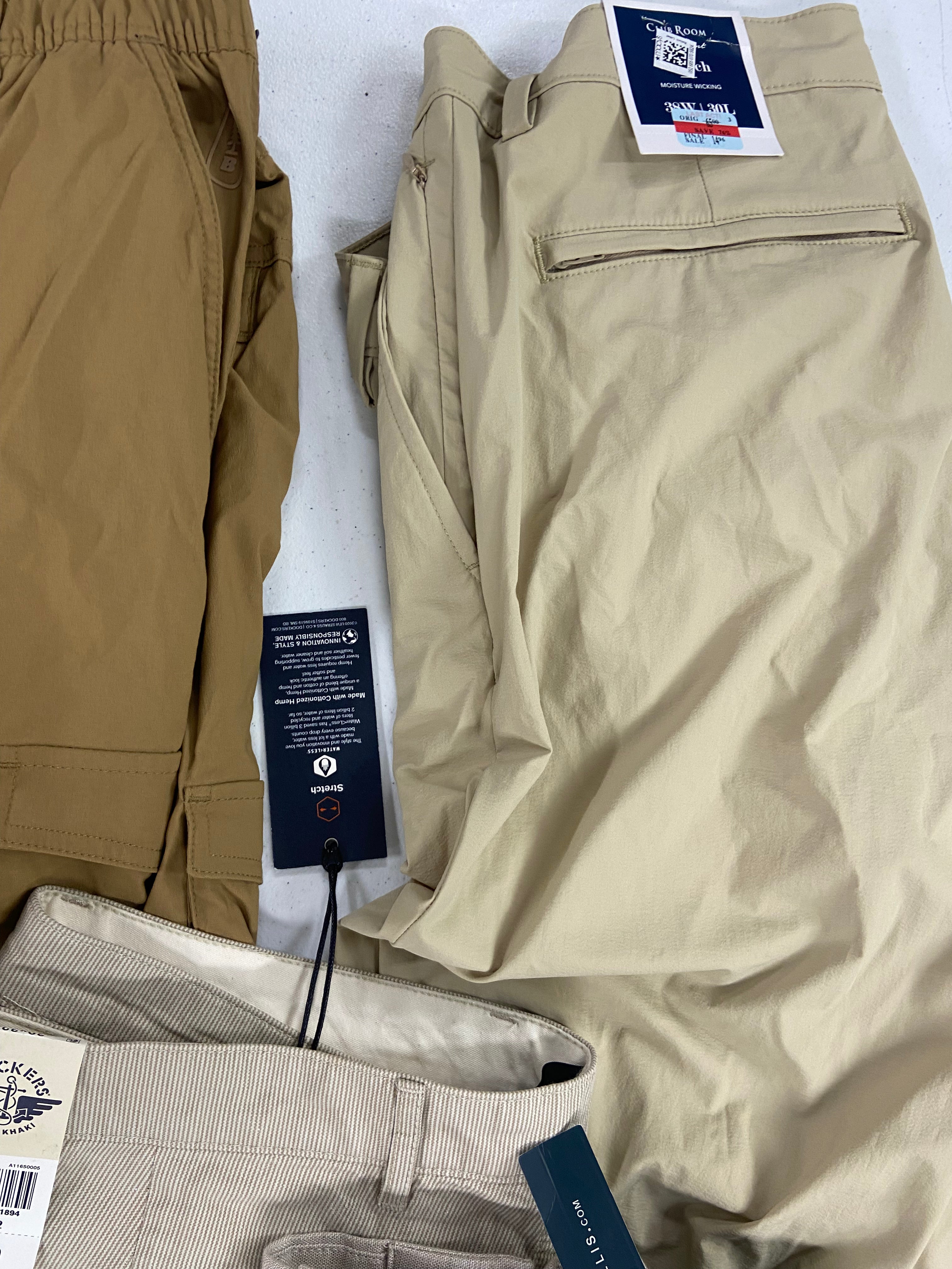 Men's Clothing Pants & Shorts Wholesale Lot, POLO RALPH LAUREN, DOCKERS, BASS OUTDOOR, PERRY ELLIS, CLUB ROOM, 7 items, Shelf Pulls, MSRP $517