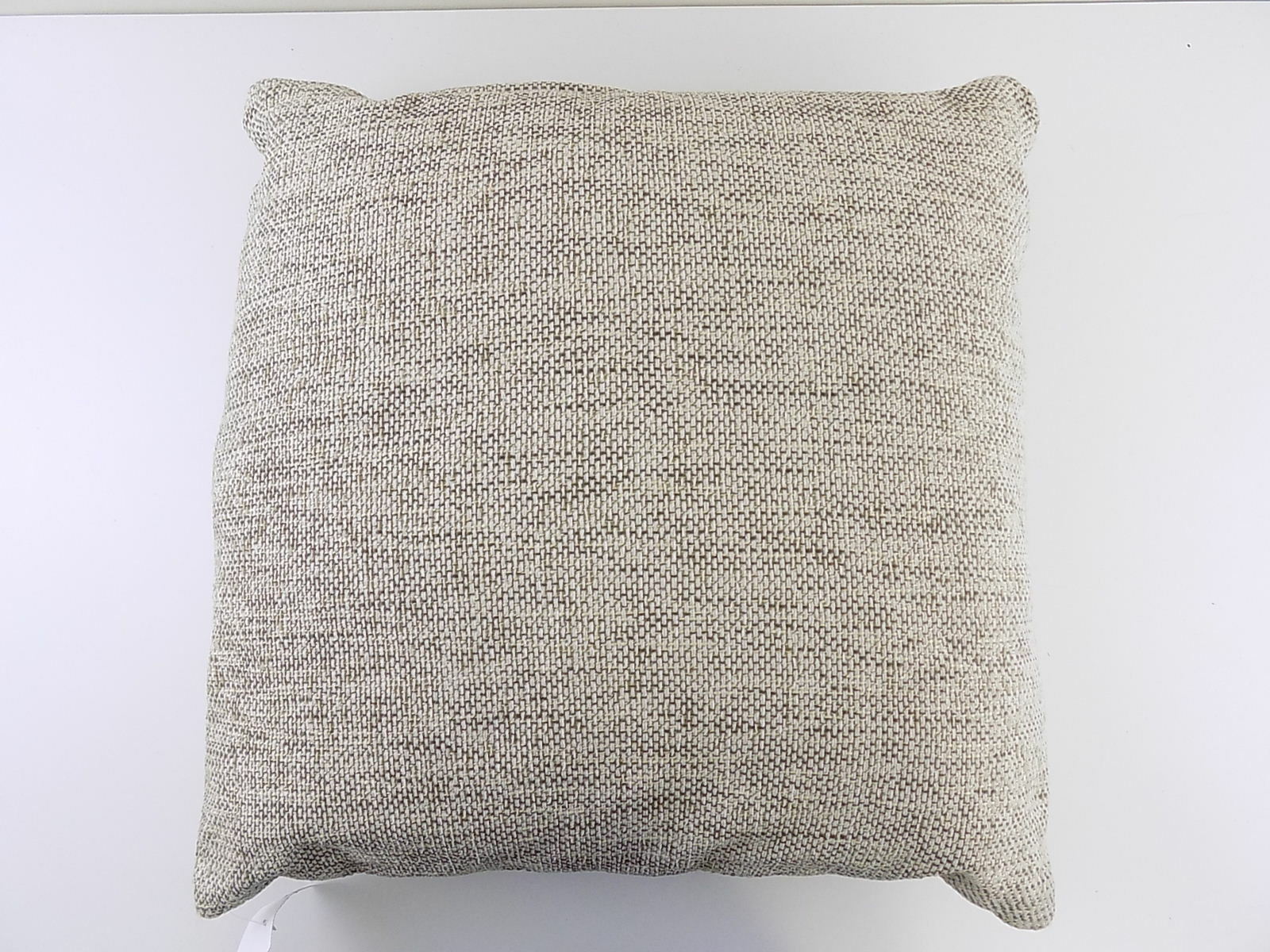 Decorative Pillows Wholesale Lot, SKY MIA, BLOOMINGDALES, and UNBRANDED, 3 items, Shelf Pulls, MSRP $260