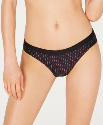 Women's Swimwear Wholesale Lot, NIKE, SWIM SOLUTIONS, ANNE COLE, ISLAND ESCAPE and more, 13 items, Shelf Pulls, MSRP $832