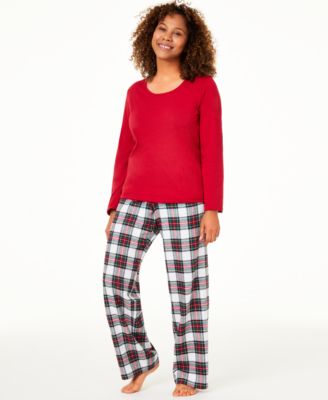 Women's Clothing Pajama Wholesale Lot, FLORA, Hanes, MISS ELAINE, HARTER CLUB, FAMILY PJS and more, 27 Units, Shelf Pulls, MSRP $1,095