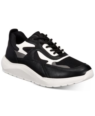 Men's Shoes REEF, LEVI'S, POLO RALPH LAUREN & More, 12 Units, Shelf Pulls, MSRP $724