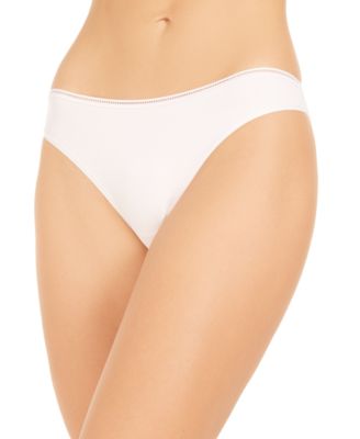 Women's Clothing Intimates CALVIN KLEIN, 15 Units, Shelf Pulls, MSRP $471