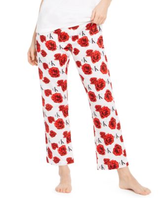 Women's Clothing Intimates CALVIN KLEIN, 15 Units, Shelf Pulls, MSRP $471