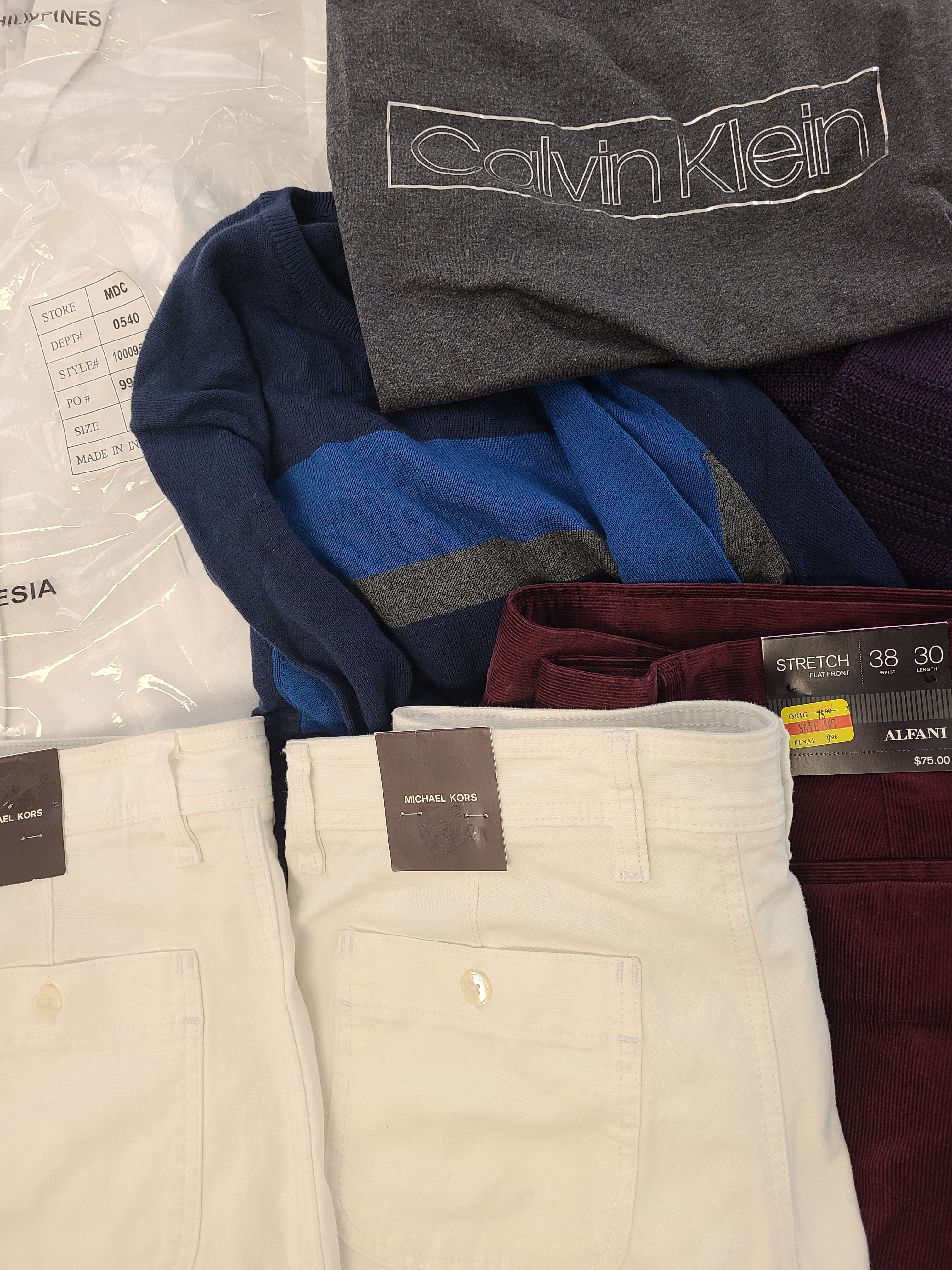Men's Clothing Wholesale Lot MICHAEL KORS, CALVIN KLEIN, Adidas, Tasso Elba, Alfani, BAR III and more, 25 Units, Shelf Pulls, MSRP $1,903.74