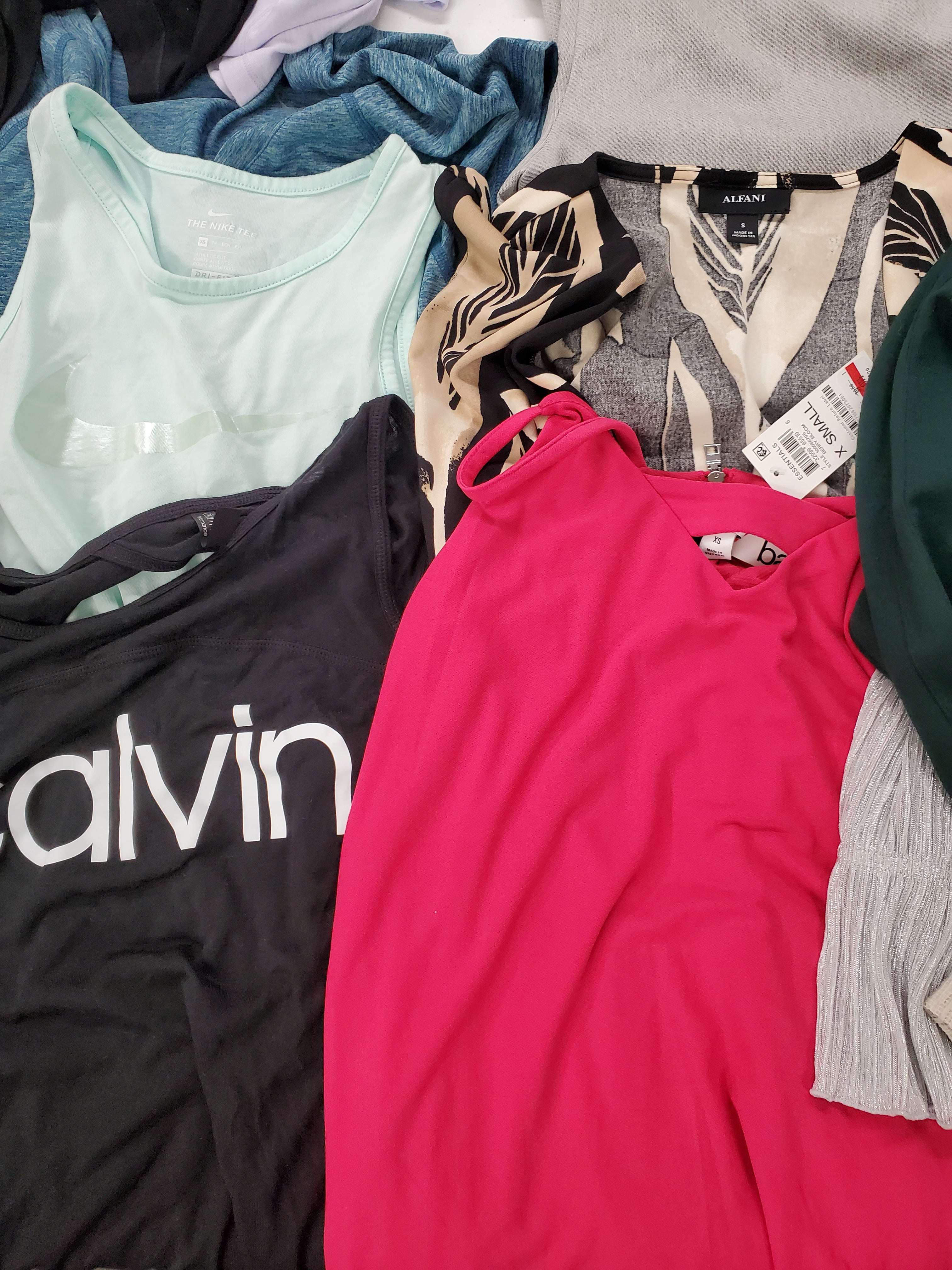 Women's Clothing Wholesale Lot CALVIN KLEIN, DKNY, Nike, Vince Camuto, Free People, Ideology and more,  25 Units, Shelf Pulls, MSRP $1,507.49