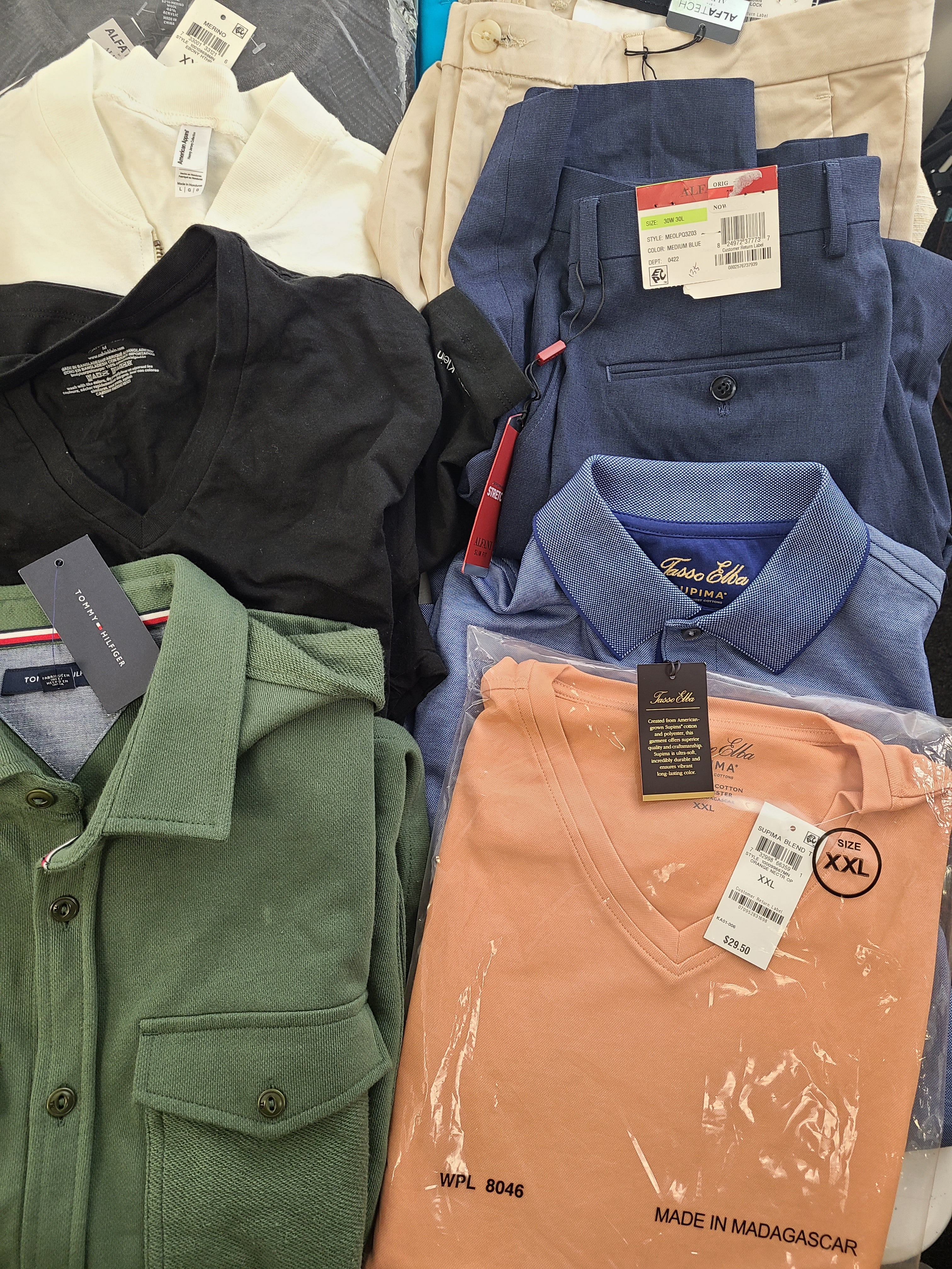Men's Clothing Wholesale Lot Polo Ralph Lauren, CALVIN KLEIN, TOMMY HILFIGER, Tasso Elba, AMERICAN APPAREL, Club Room, ALFANI and more, 25 Units, Shelf Pull, MSRP $1,844.50