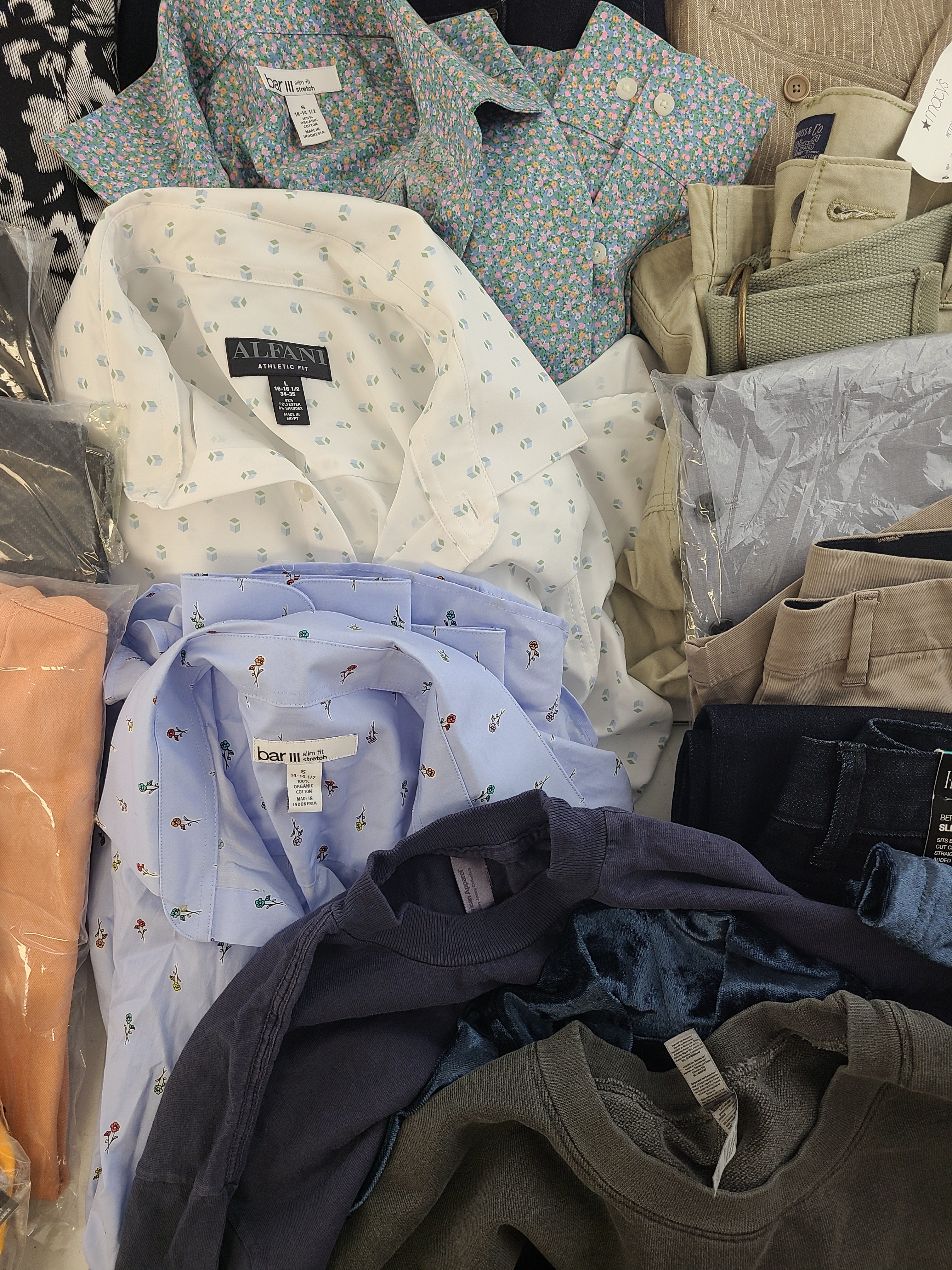 Men's Clothing Wholesale Lot Lauren Ralph Lauren, Adidas, Calvin Klein, Champion, American Apparel and more, 25 Units, Shelf Pulls, MSRP $1,611.48