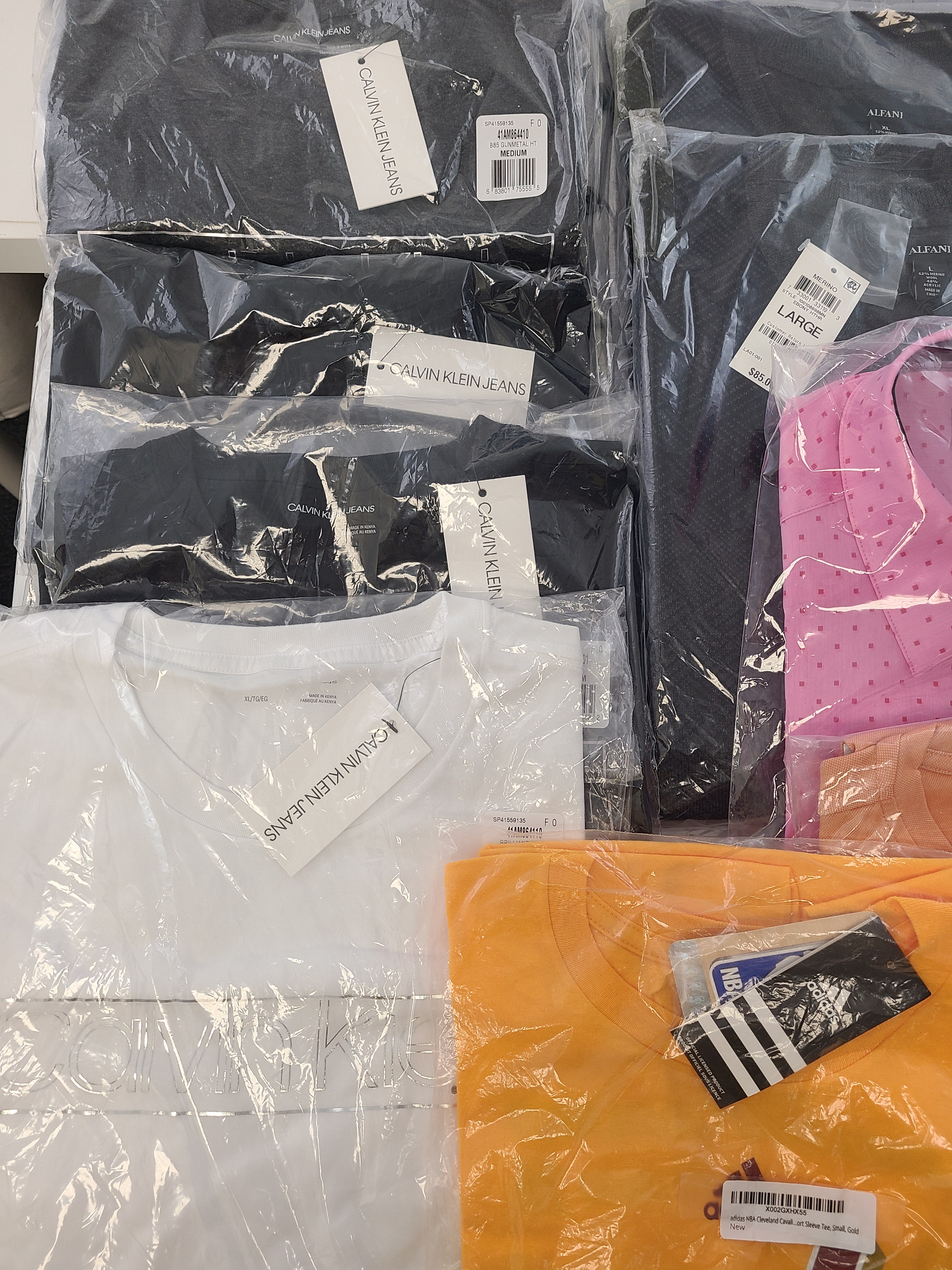 Men's Clothing Wholesale Lot Calvin Klein, Adidas, Tasso Elba, Alfani and more, 25 Units, New, MSRP $1,545.98