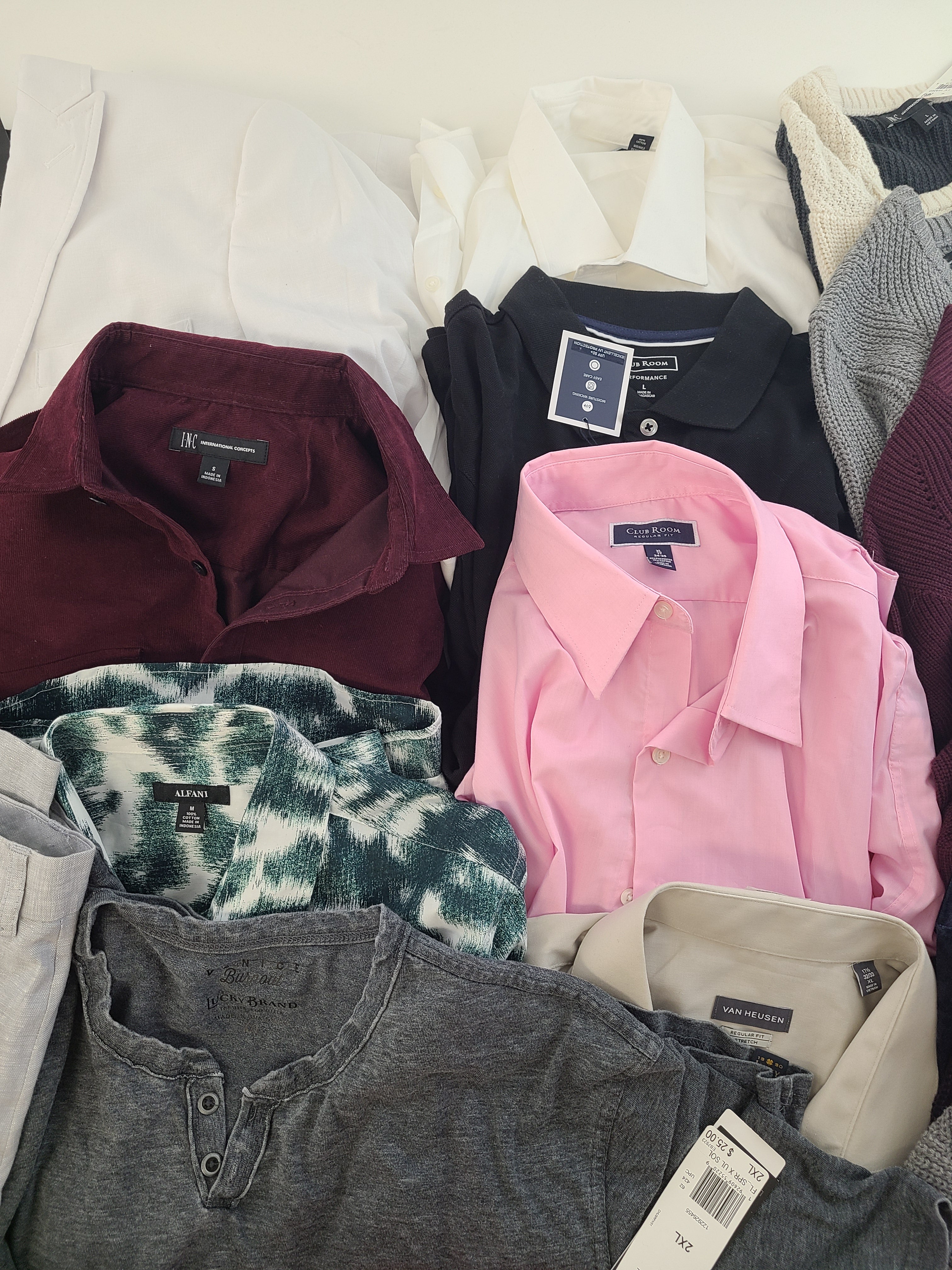 Men's Clothing Wholesale Lot Lauren Ralph Lauren, Calvin Klein, Lucky Brand, Adidas, Tasso Elba, American Apparel, Club Room, INC and more, 25 Units, Shelf Pulls, MSRP $1,801.00