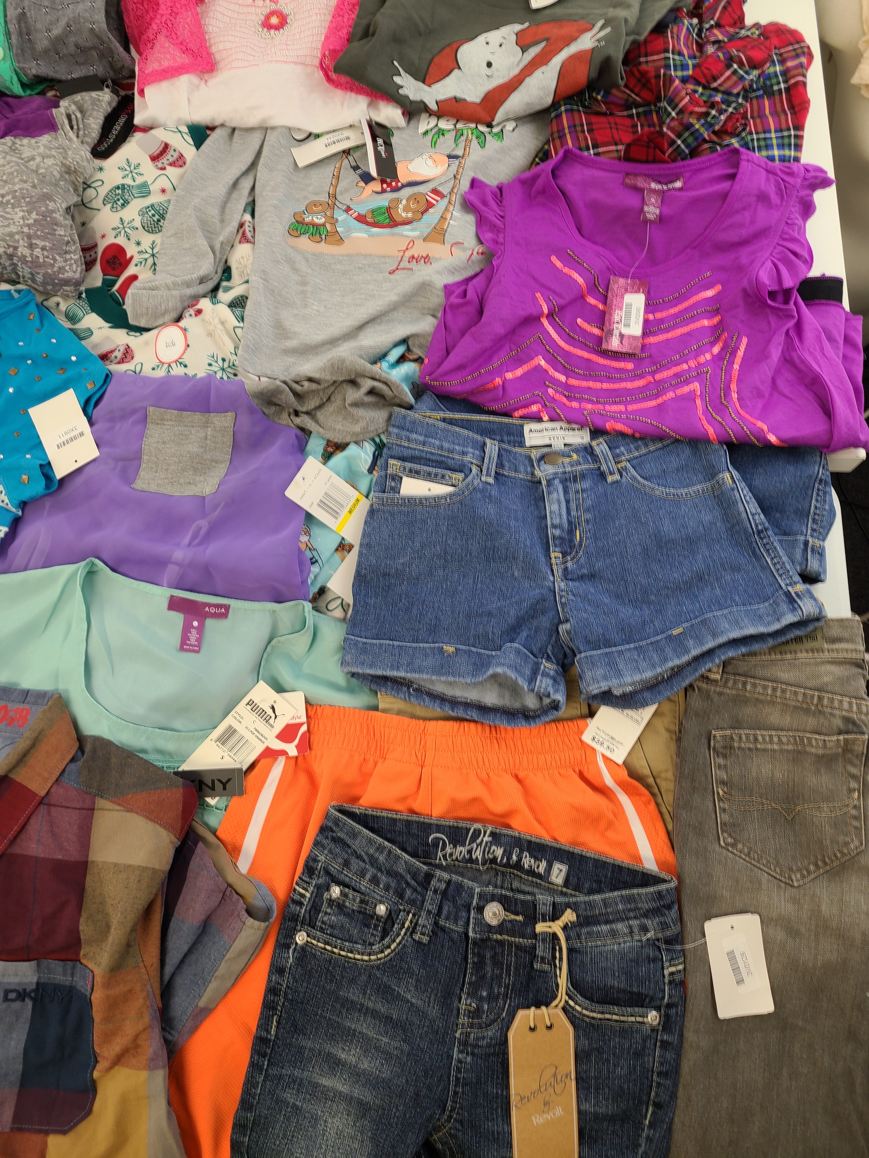 Kid's Clothing Wholesale Lot Polo Ralph Lauren, Lucky Brand, DKNY, Puma, Champion, American Apparel, Angry Birds, Aqua, Jessica Simpson, Tempted and more, 35 Units, Shelf Pulls, MSRP $997.76