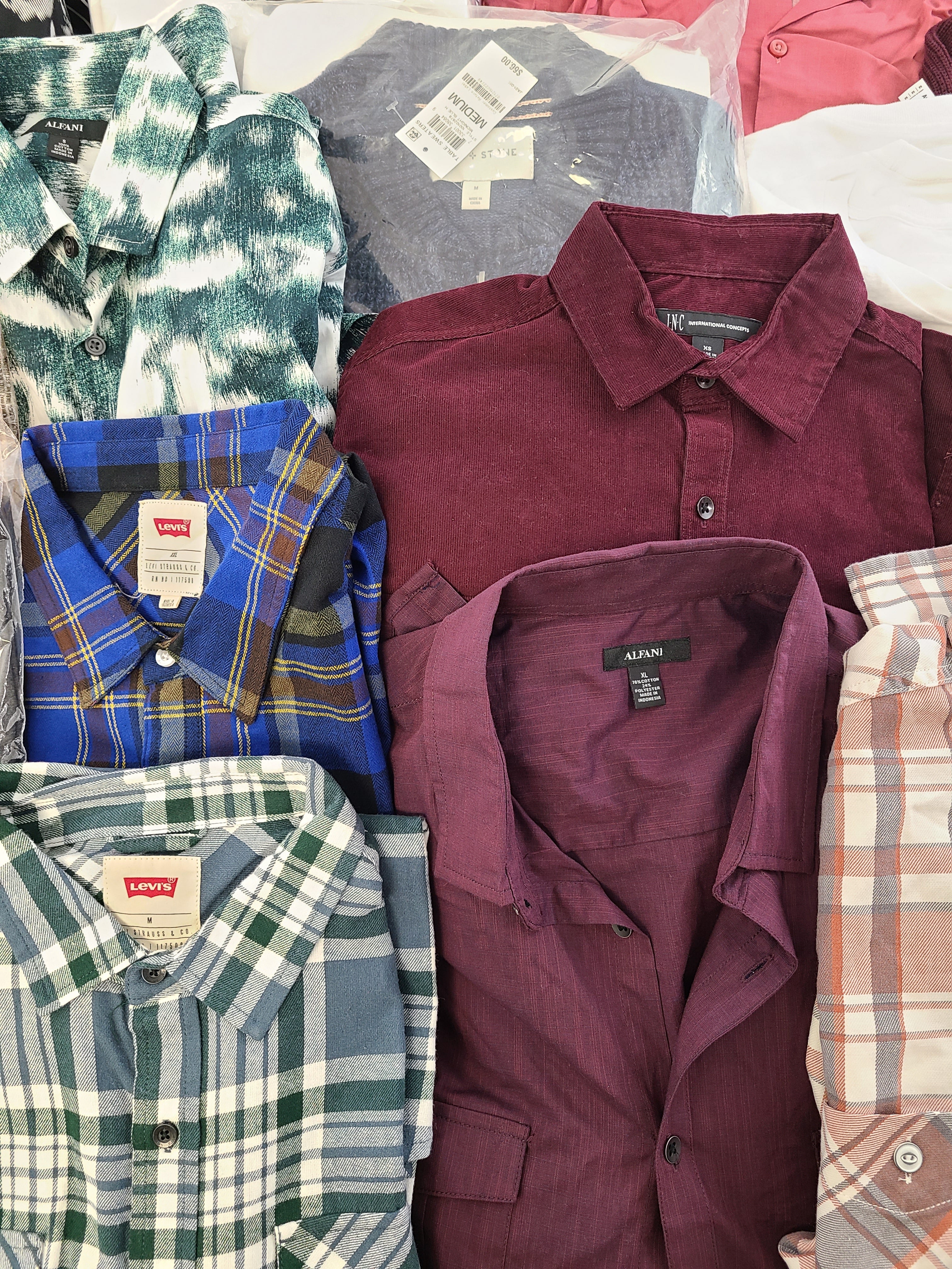 Men's Clothing Wholesale Lot Calvin Klein, Levi's, Adidas, Weatherproof Vintage, Tasso Elba, American Apparel, INC, Alfani and more, 26 Units, Shelf Pulls, MSRP $1,532.97