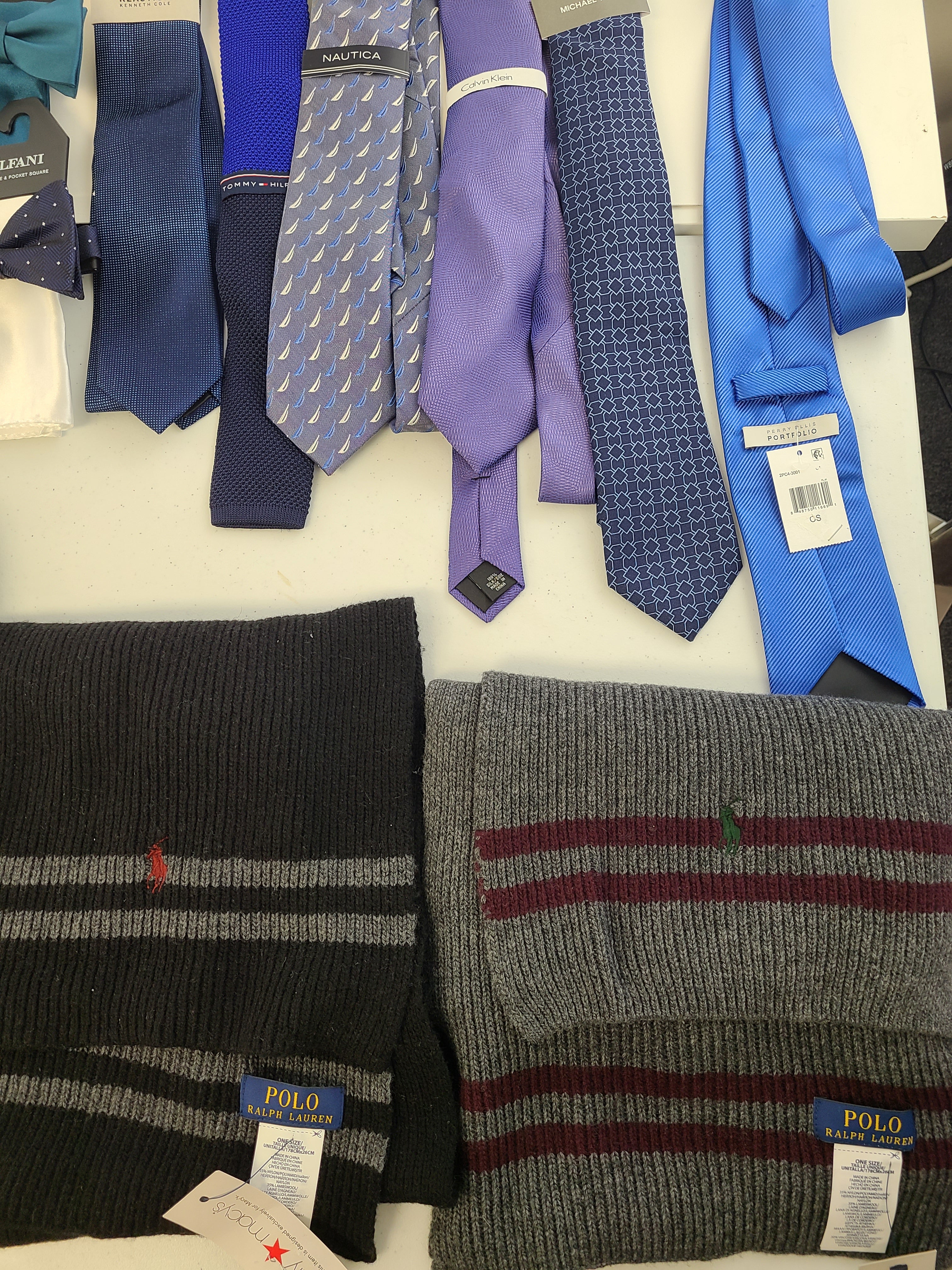 Men's Accessories Wholesale Lot Polo Ralph Lauren, Michael Kors, Tommy Hilfiger, Calvin Klein, Under Armour, Nautica, Kenneth Cole, Cole Haan, Perry Ellis, Ryan Seacrest, and more, 45 Units, Shelf Pulls, MSRP $1,954.42