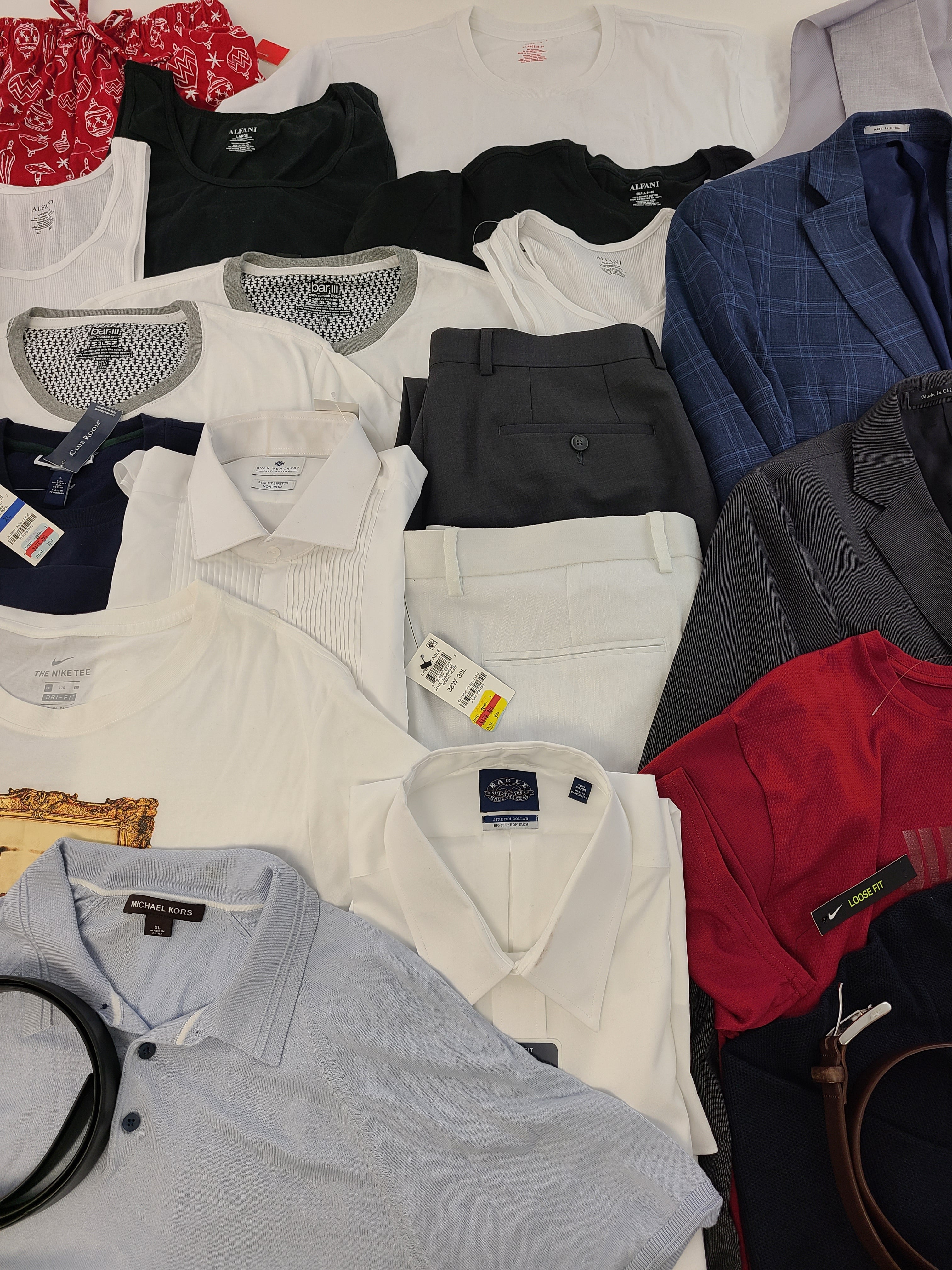 Men's Clothing Wholesale Lot Polo Ralph Lauren, Michael Kors, Calvin Klein, Nike, Eagle, Ryan Seacrest, Club Room, INC, Alfani and more, 23 Units, Customer Returns, MSRP $1,629.50
