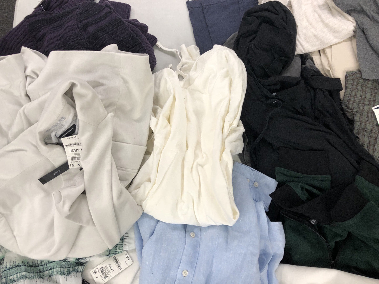 Men's Clothing Calvin Klein, Michael Kors, Polo Ralph Lauren, American Apparel, Alfani, INC and more, 24 Units, Shelf Pulls, MSRP $1,552