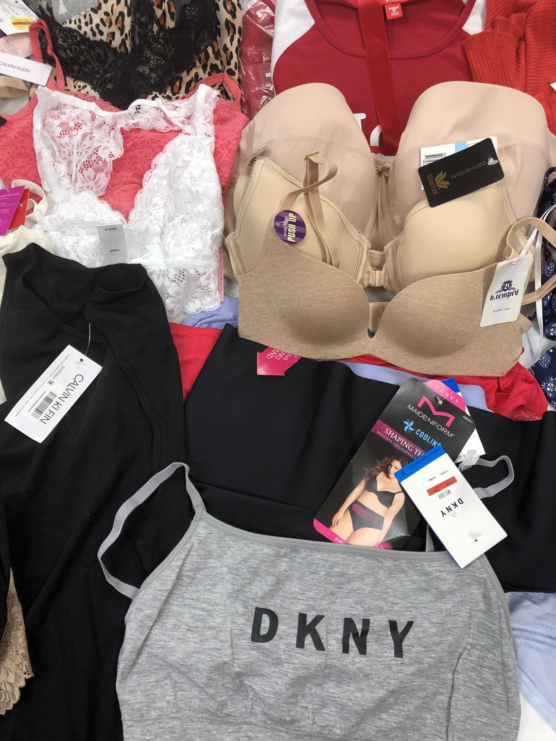 Women's Intimate & Sleepwear Wholesale Lot CALVIN KLEIN, DKNY, BALI, MAIDENFORM, WACOAL, SCULPTRESS, CHARTER CLUB, SPANX, JOCKEY, JENNI and more, 54 Units, Shelf Pulls, MSRP $1,783.84