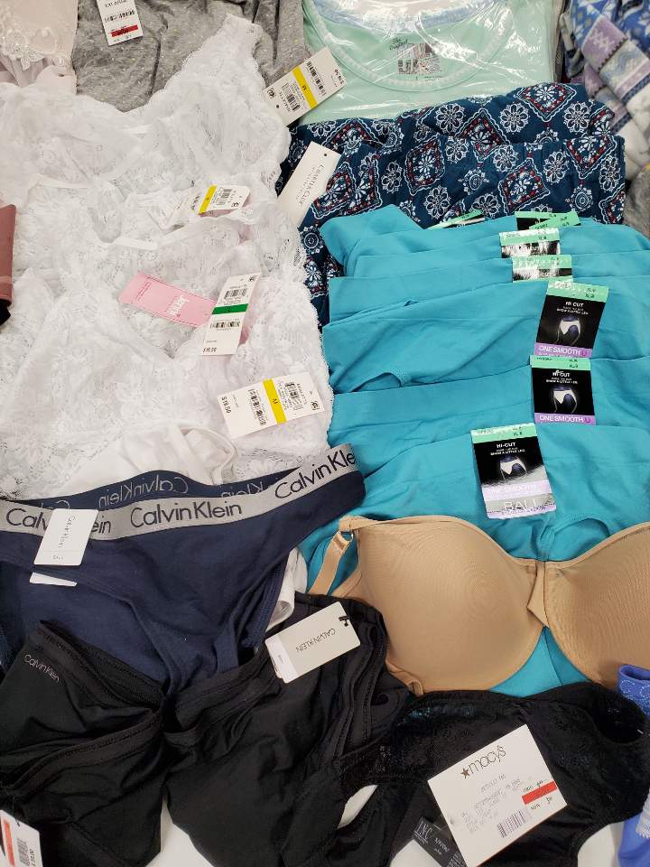 Women's Intimate & Sleepwear Wholesale Lot Calvin Klein, WACOAL, BALI, SPANX, B.TEMPT'D,  Maidenform, JENNI, VANITY FAIR, Pure Fiber, Jockey, ALFANI and more, 50 Units, Shelf Pulls, MSRP $1,200.94