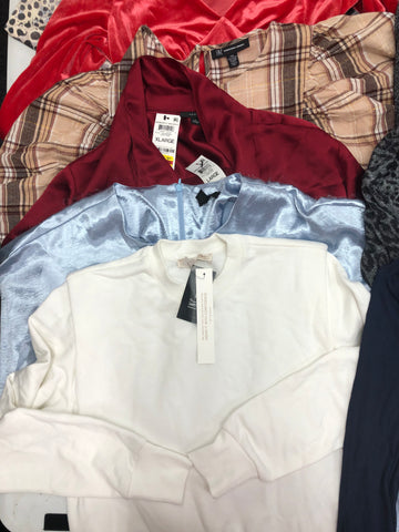 Women's Clothing Top Wholesale Lot, Alfani, INC, 12 Units, Shelf Pulls, MSRP $754