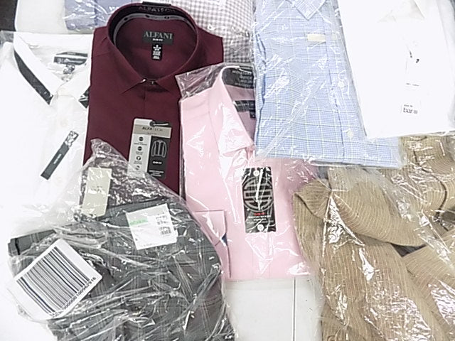 Men's Clothing Tommy Hilfiger, Michael Kors, Society of Threads, Alfani, Bar III, INC and more, 14 Units, Shelf Pulls, MSRP $1,522.2